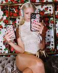 Supporting Image 04 Red Roses Airpods Max Cover