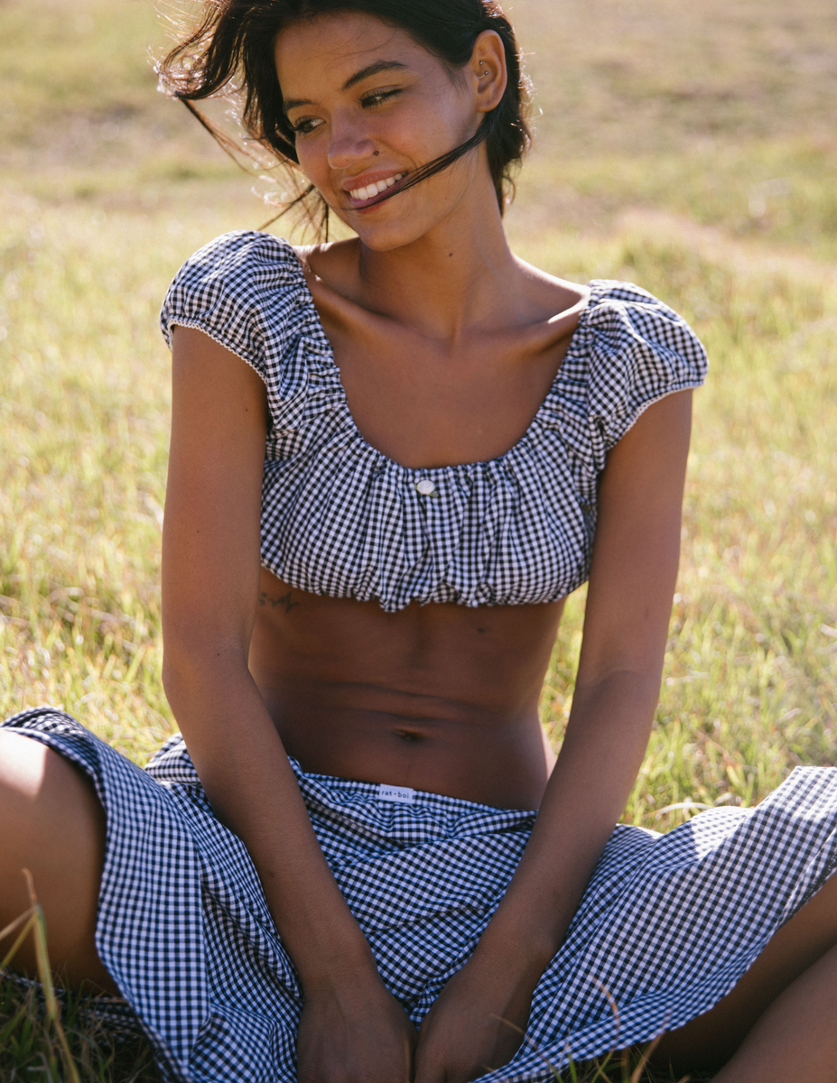 【新品】Bibiy Dolly gingham crop top Blue & White Gingham Babydoll Cami Twist Top | Boho Pink