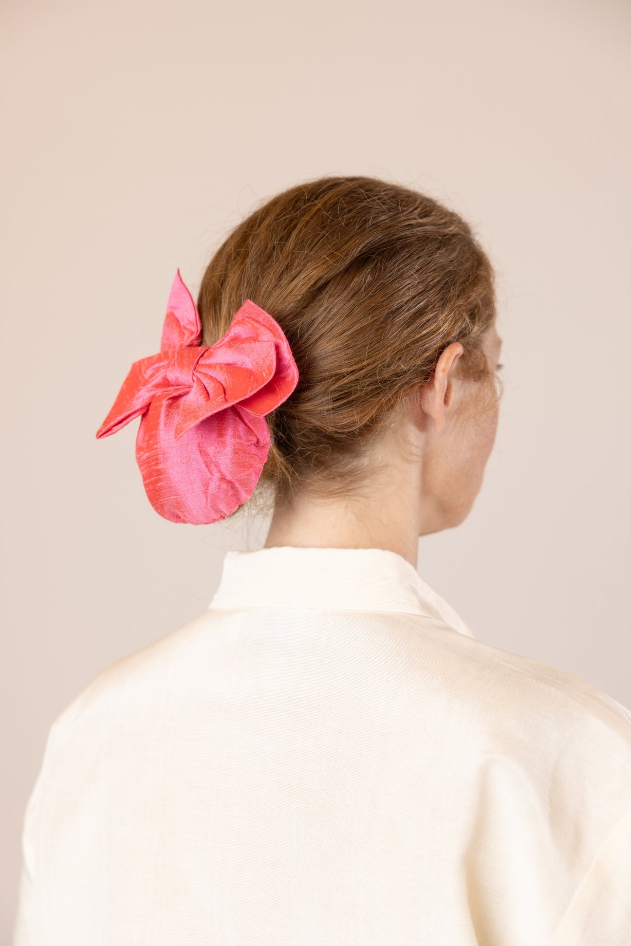 Nikki Chasin - Titina Bun Cover - Hibiscus -