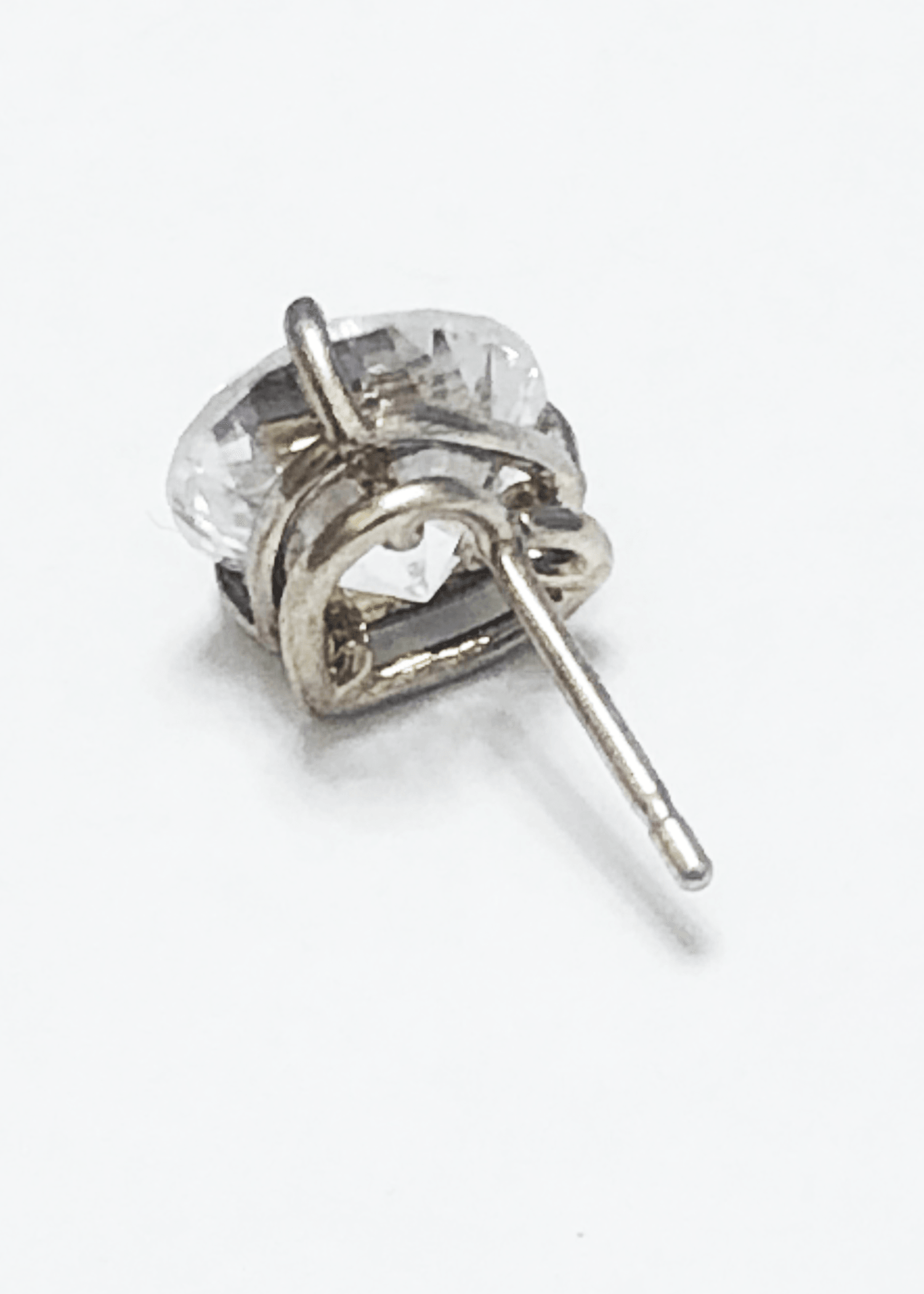 Ella Studs - offe market