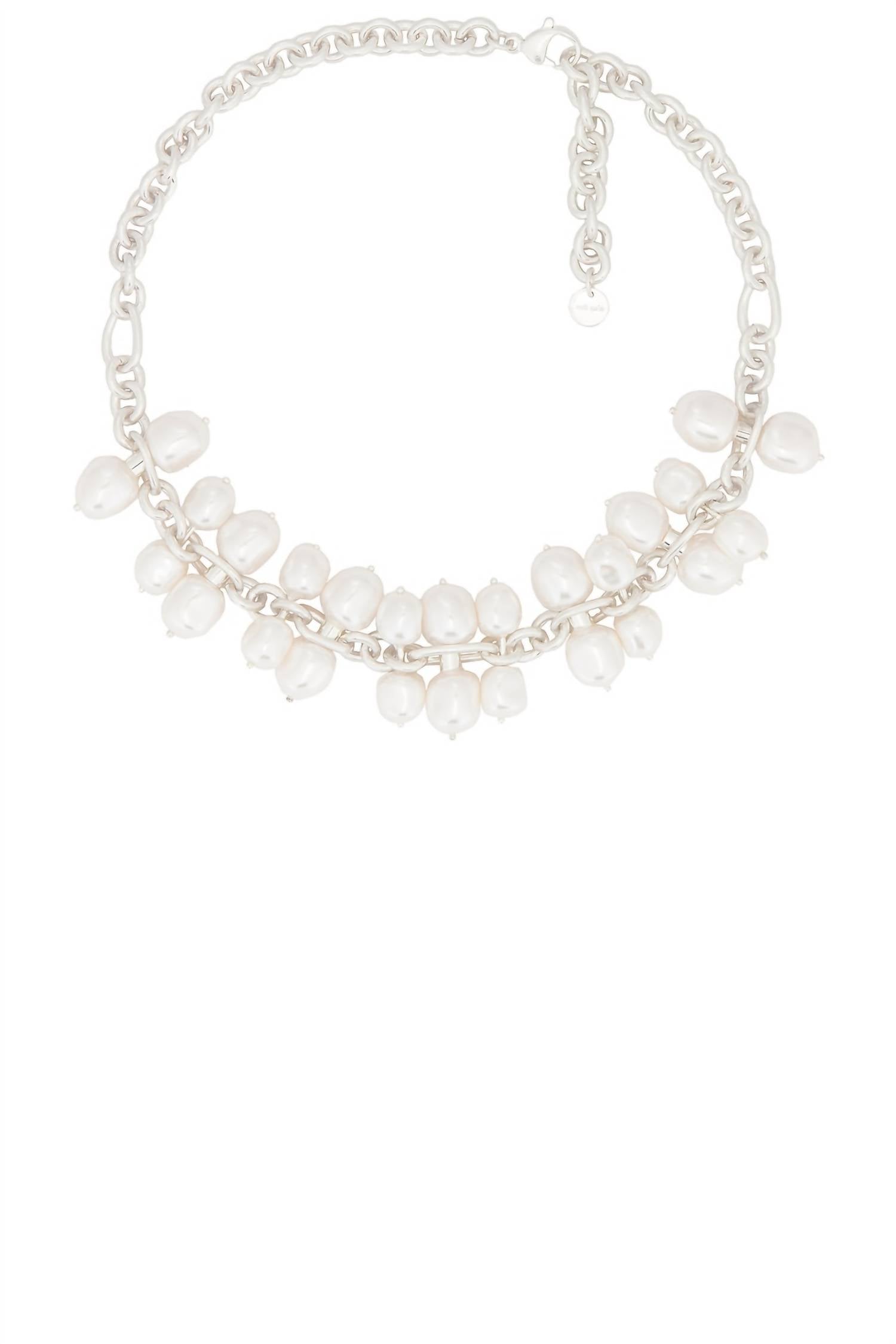 Dolly Necklace
