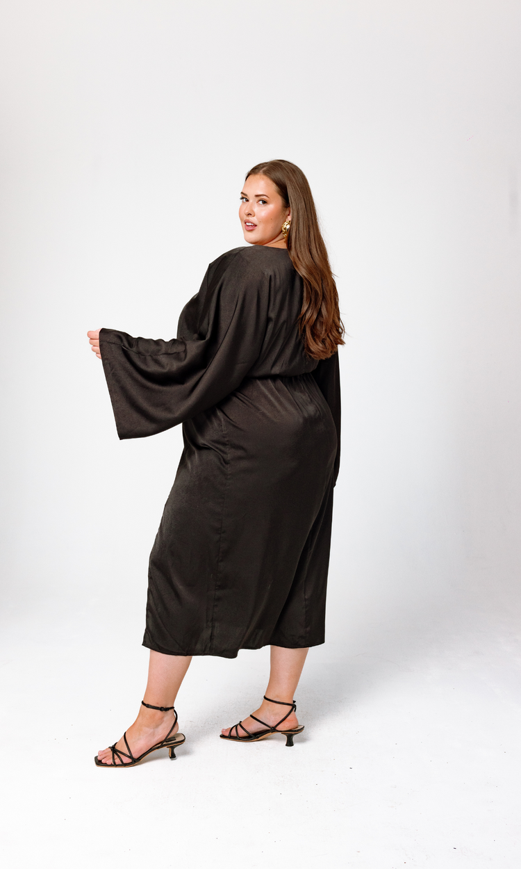 Alayiah Midi Dress - Black