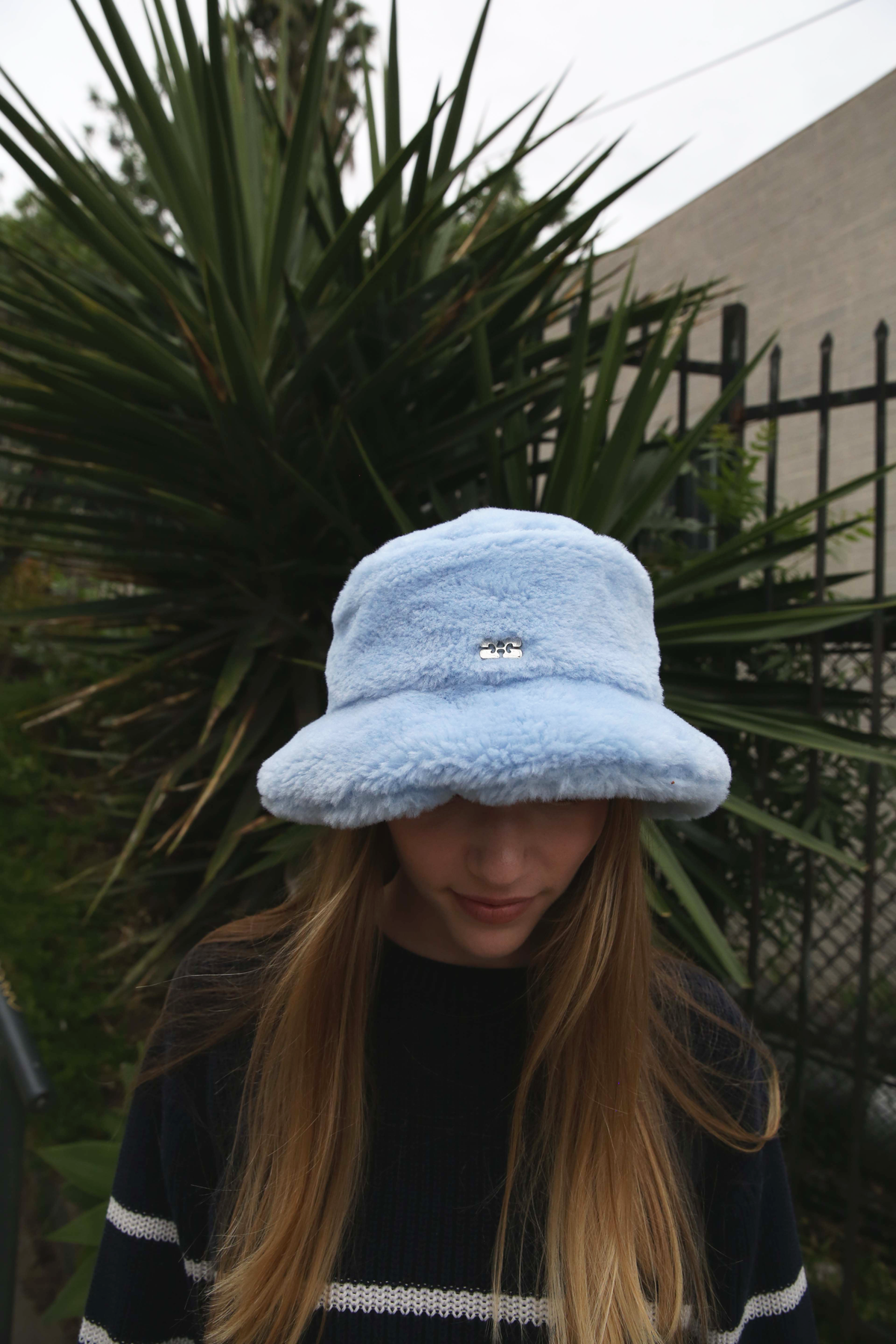 Recycled Tech Bucket Hat Fur - Light Blue Vintage