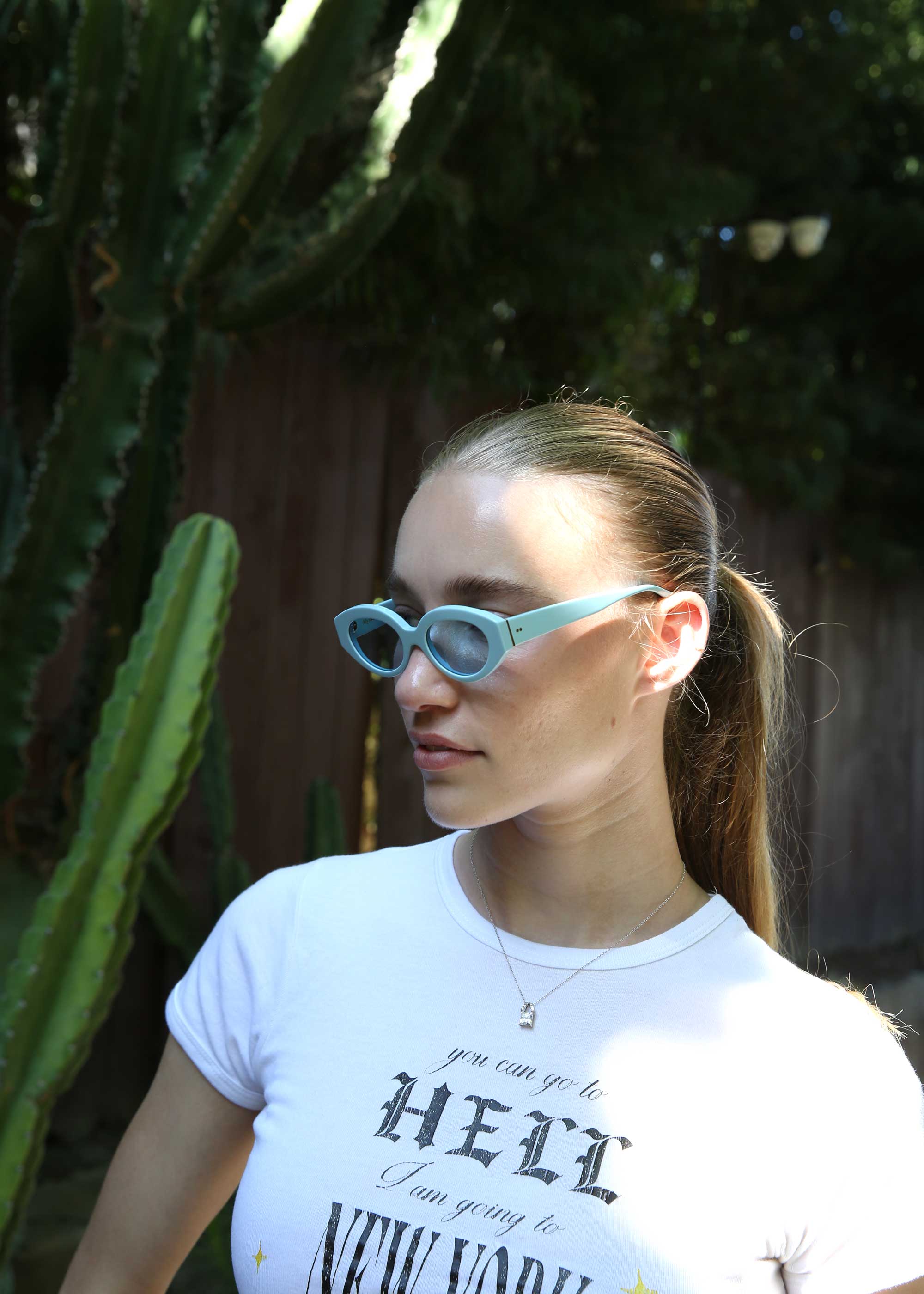 Alyssa 02 - Sky