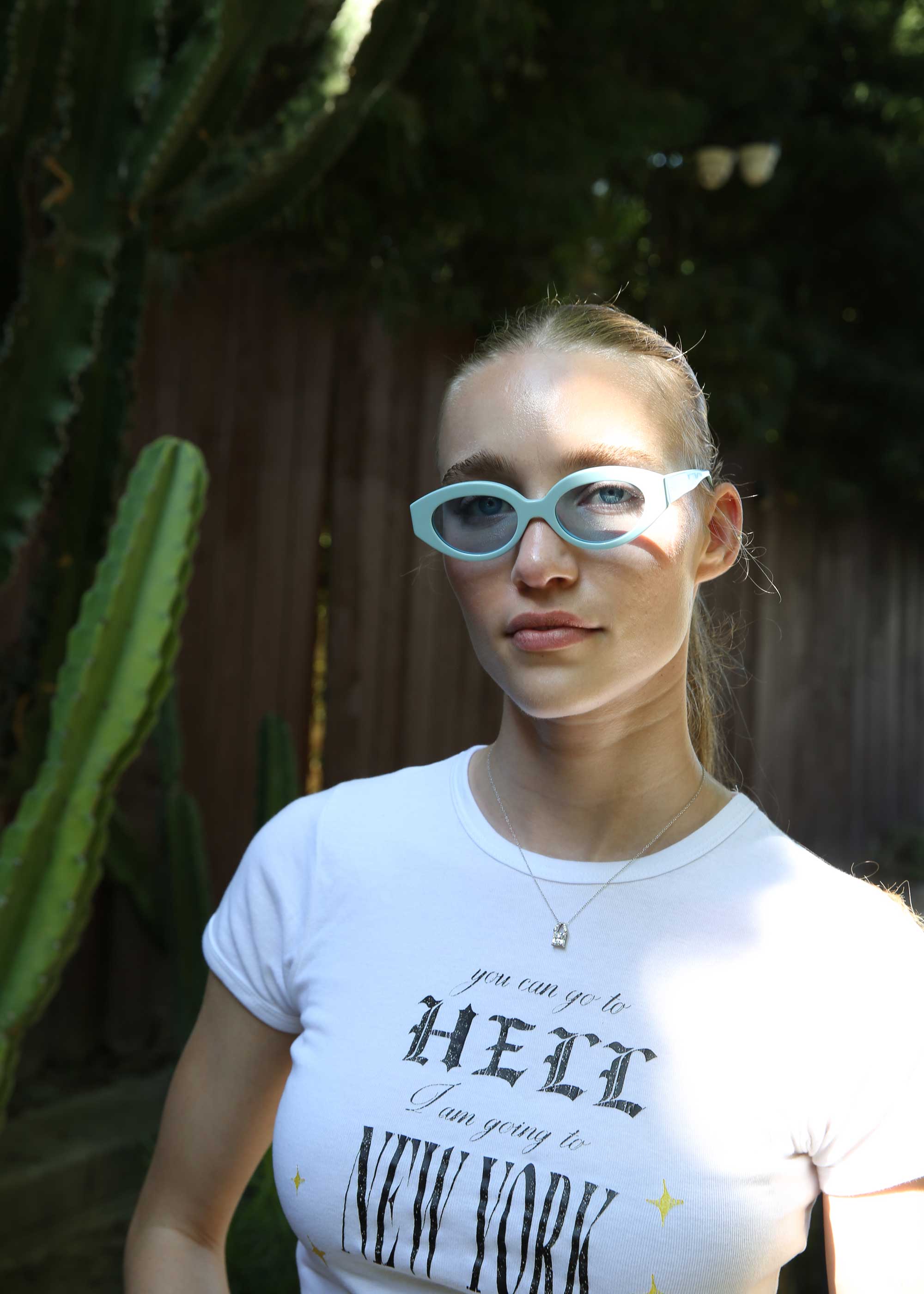 Alyssa 02 - Sky