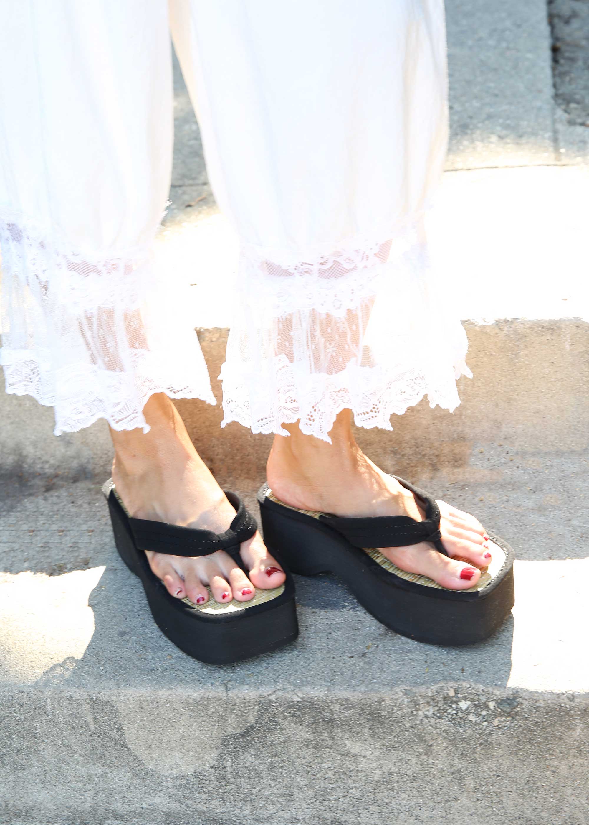 Vero Sandals - Black