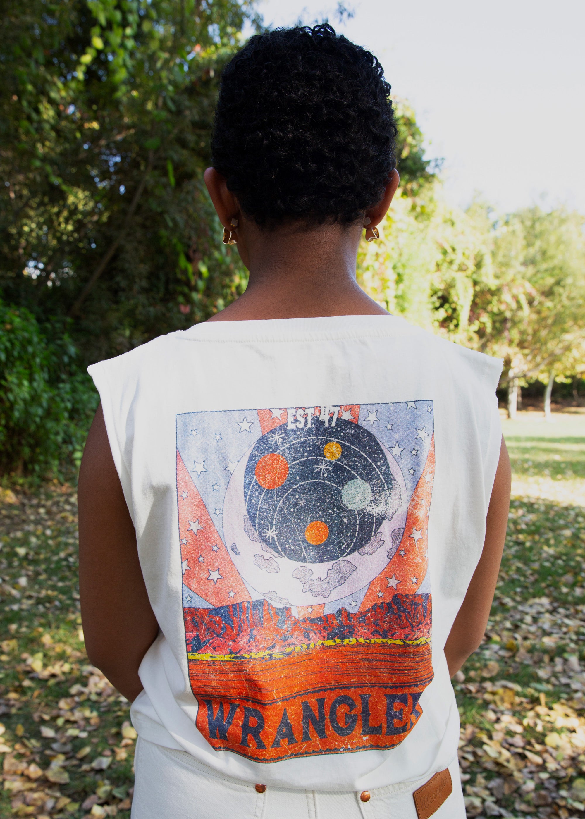 Logo Sleeveless Tee - Worn White