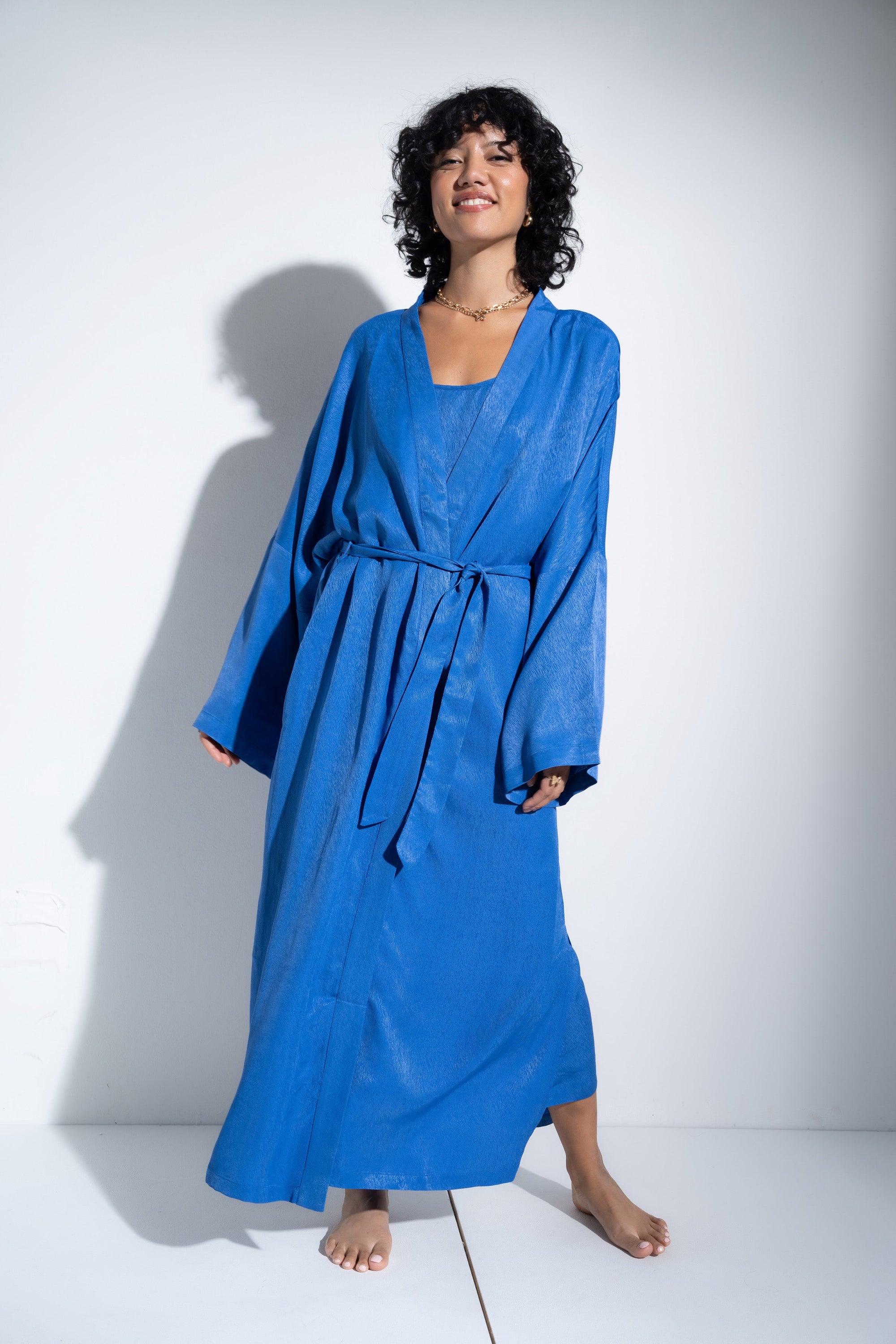 Be Idle - The Long Robe - Cobalt -
