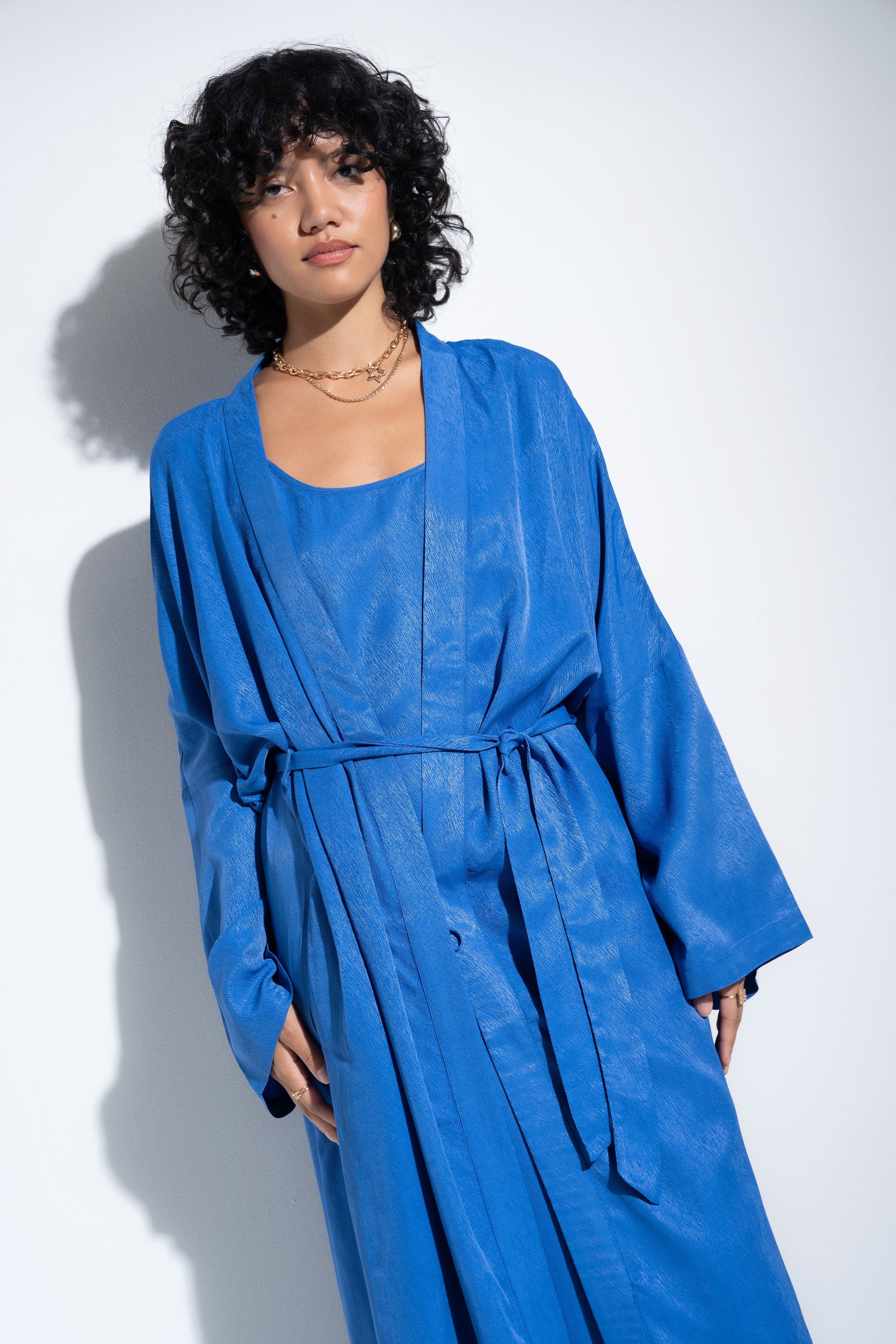 Be Idle - The Long Robe - Cobalt -