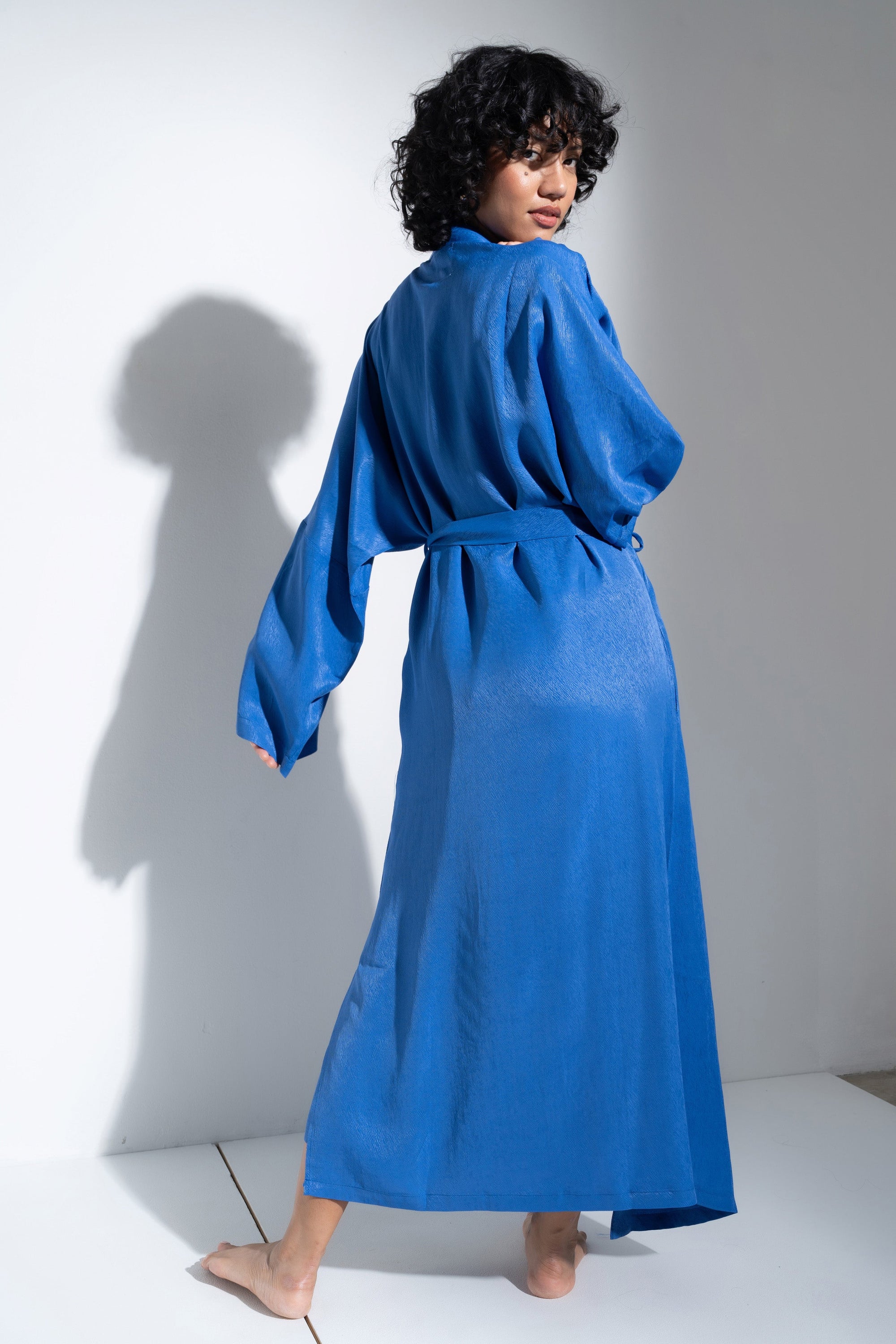Be Idle - The Long Robe - Cobalt -