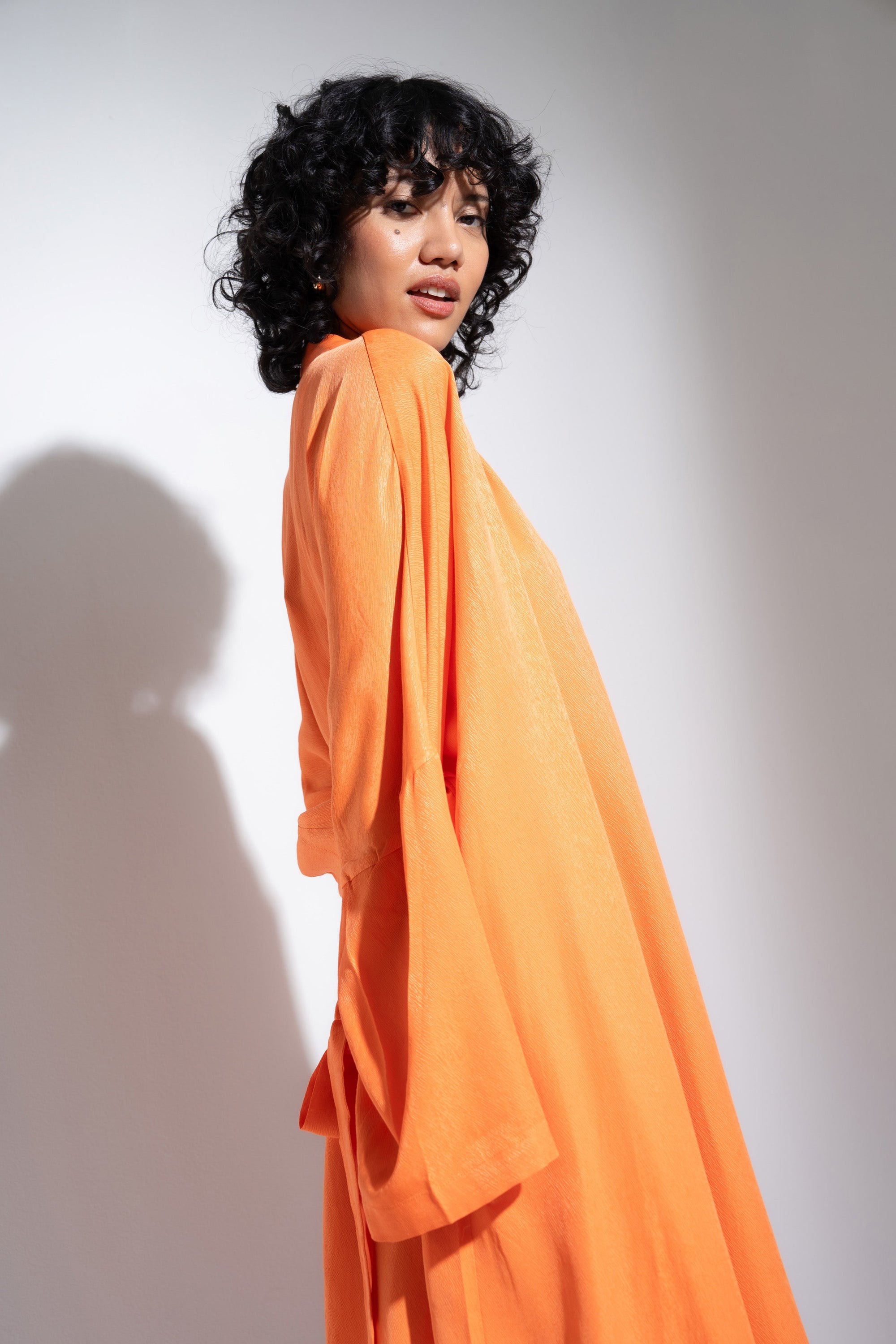 Be Idle - The Long Robe - Tangerine -