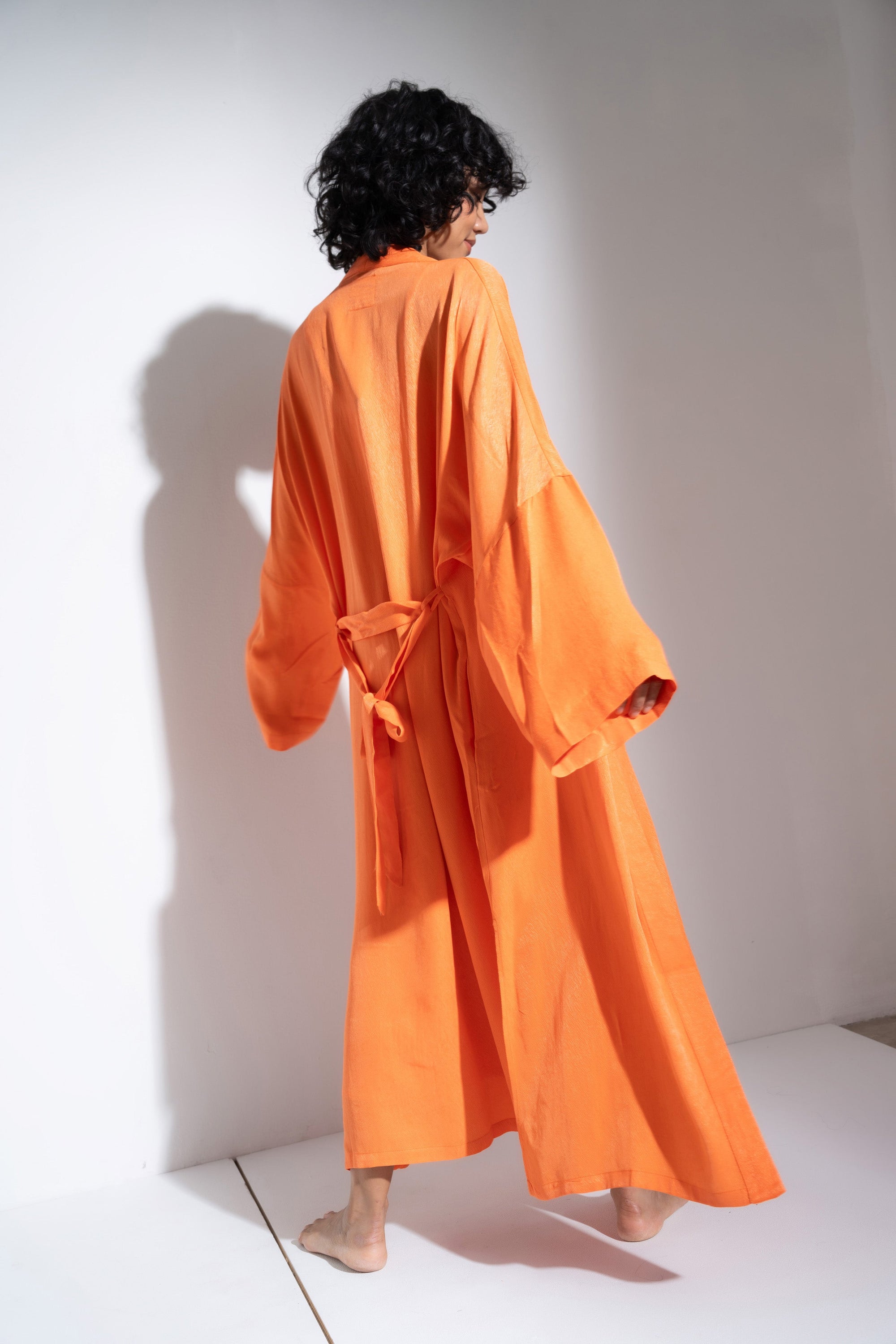 Be Idle - The Long Robe - Tangerine -