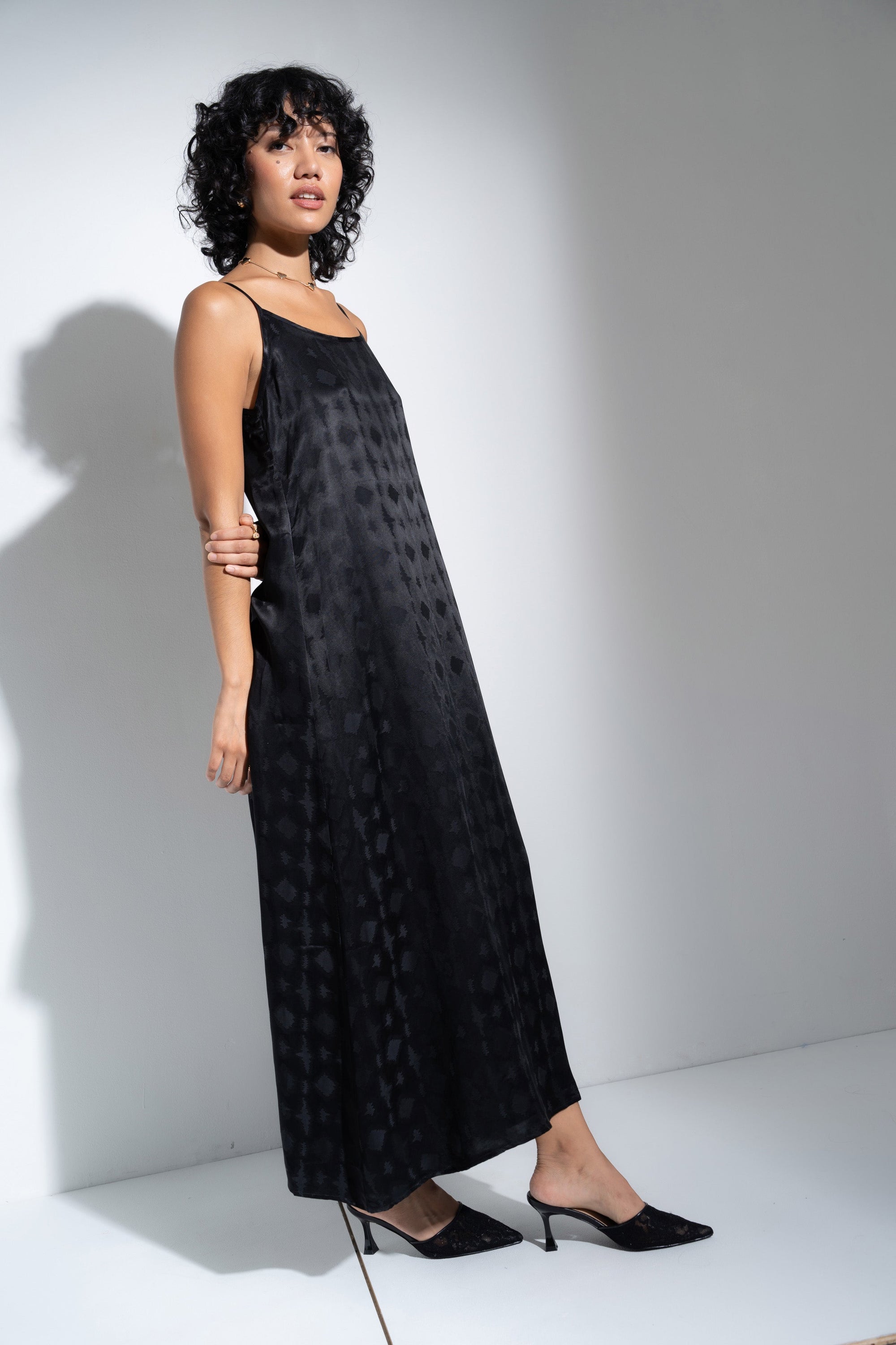 The Long Slip - Black Zig Zag