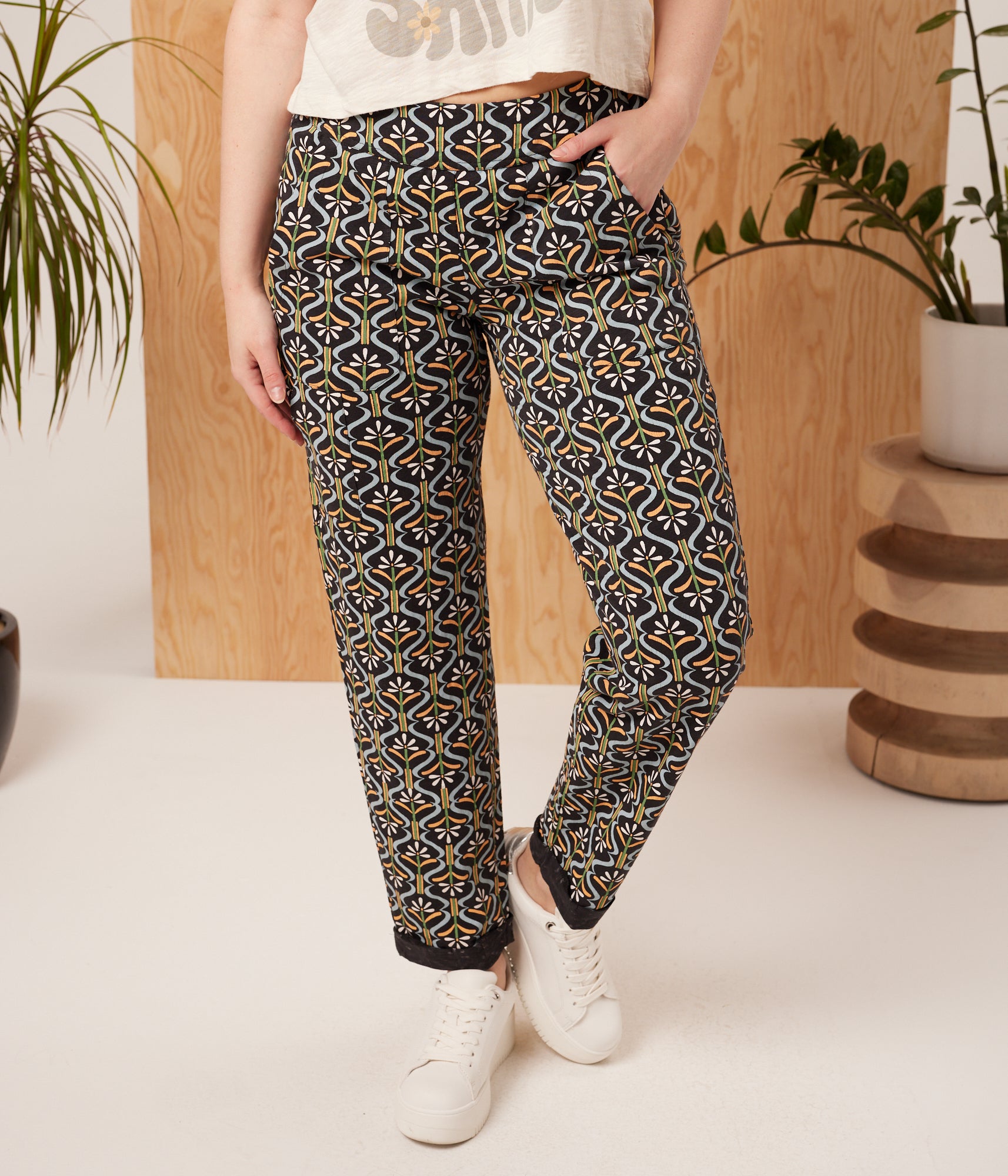 Known Supply - Nolan Pant - Retro Floral -