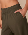 Harper Wilde - Perfect Pima Pant (Piping) - Olive -