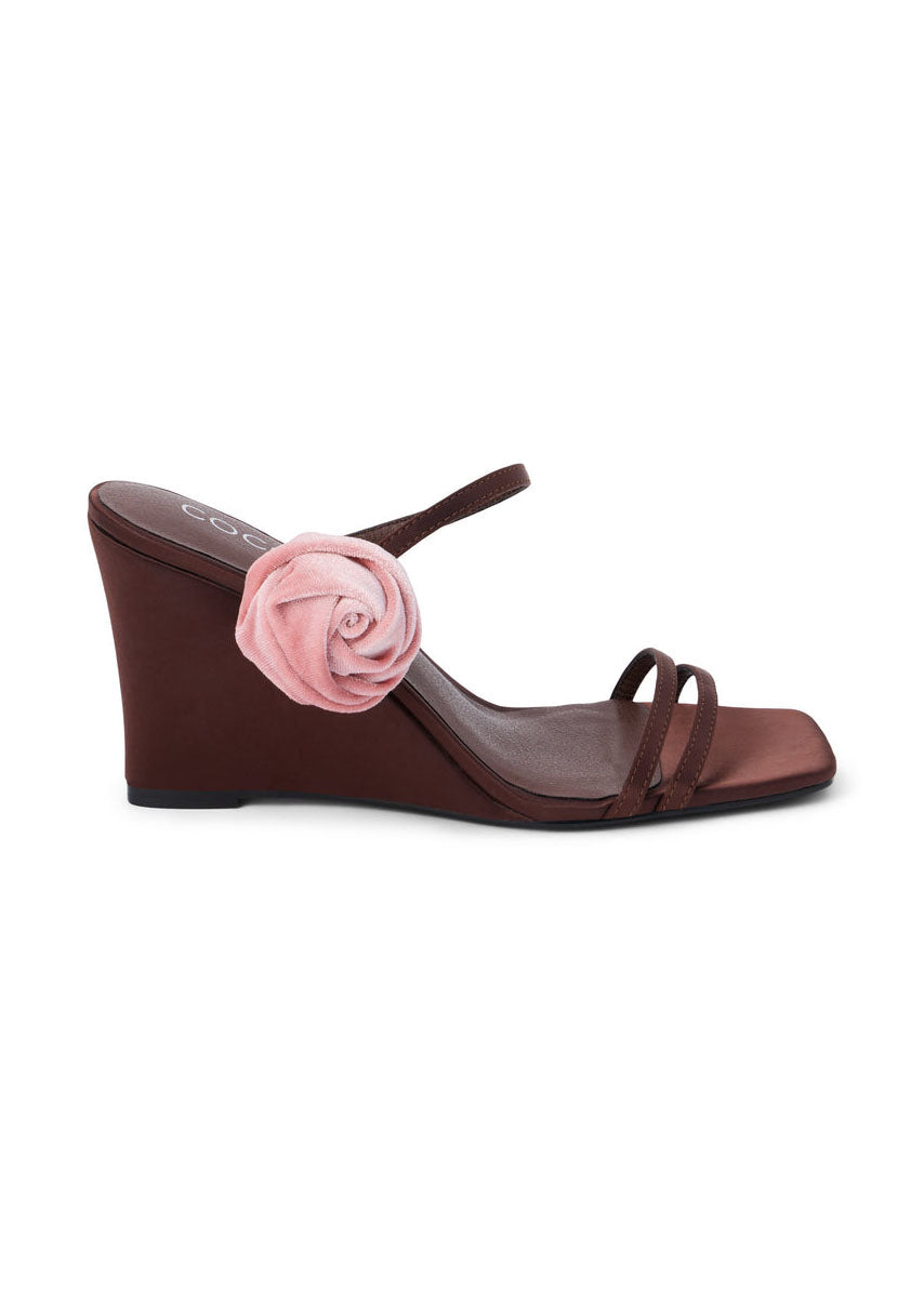 Rosa Wedge