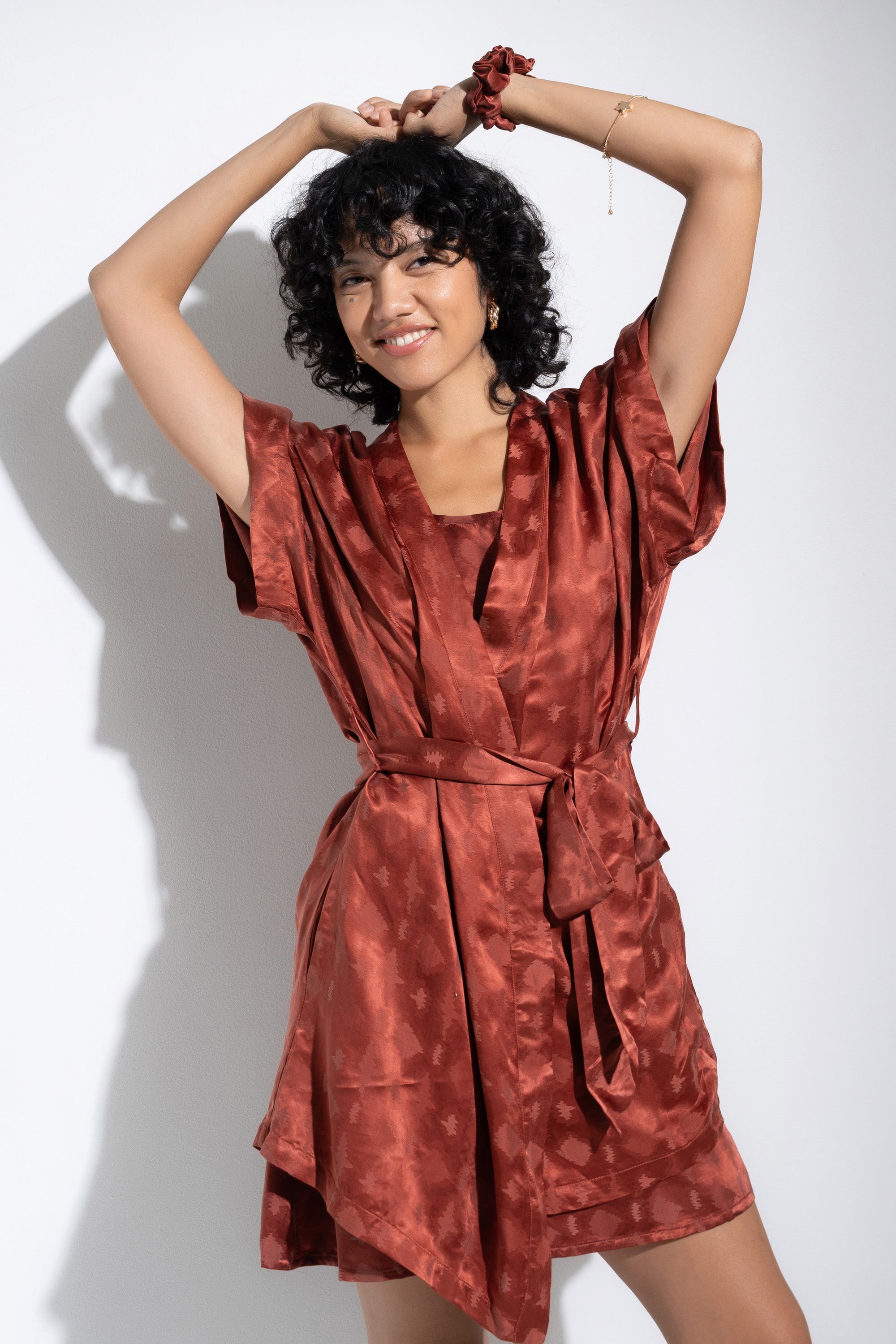 Be Idle - The Short Robe - Rust -