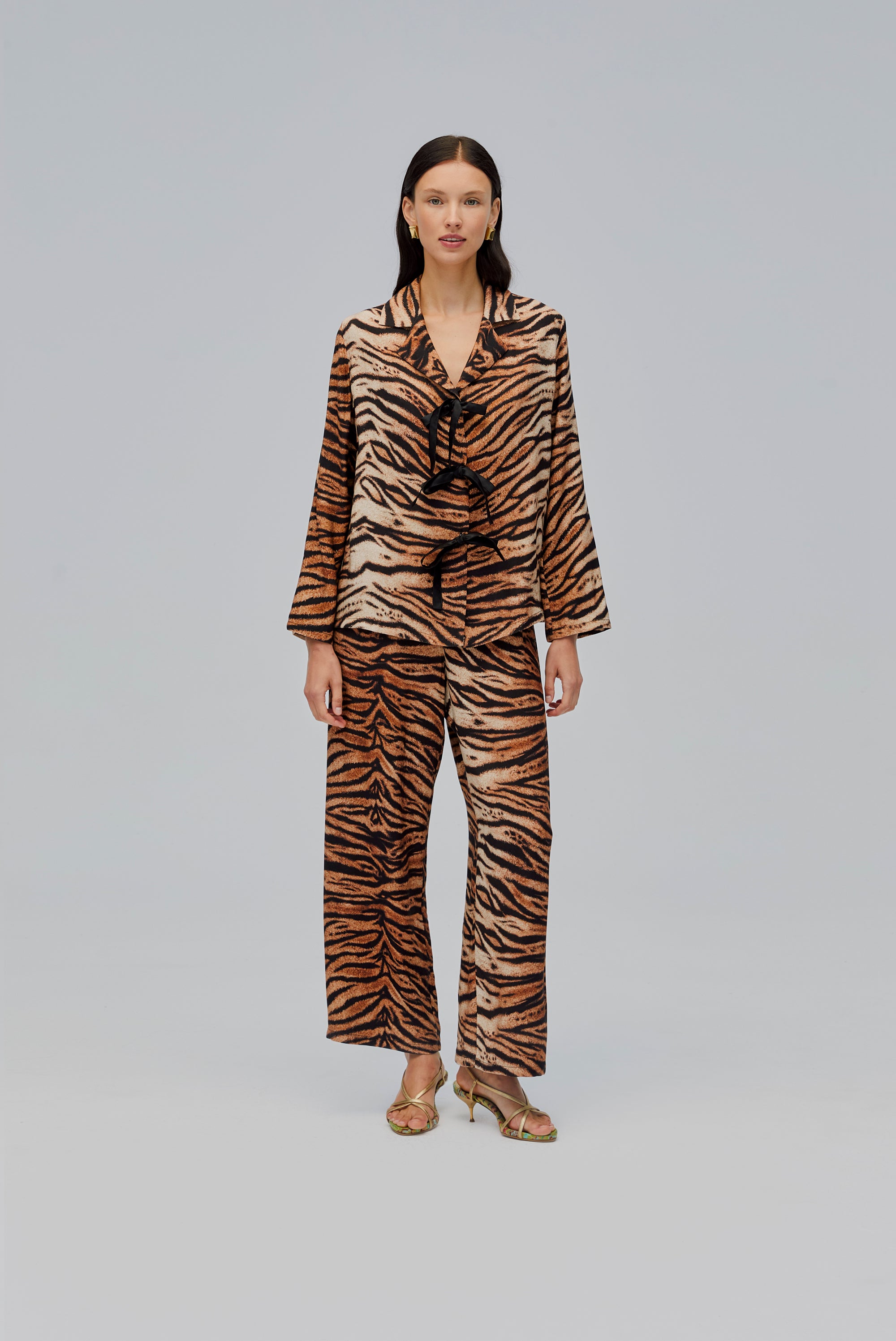 The Bow Pajama Set - Tiger