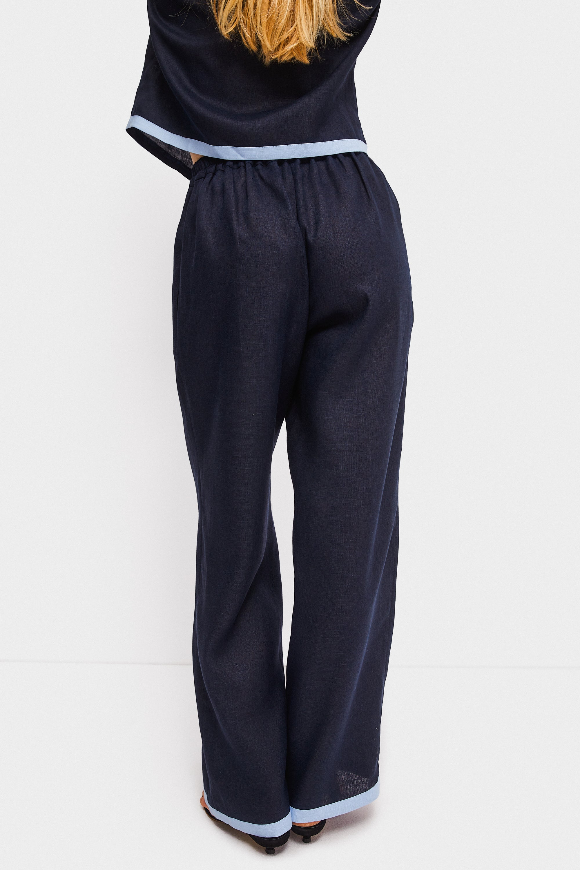 Garrick Embroidered Linen Pants - Navy