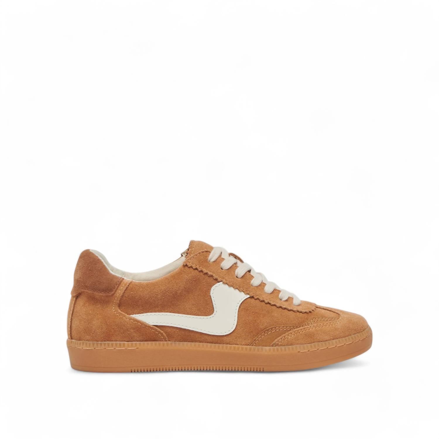 Notice Sneakers