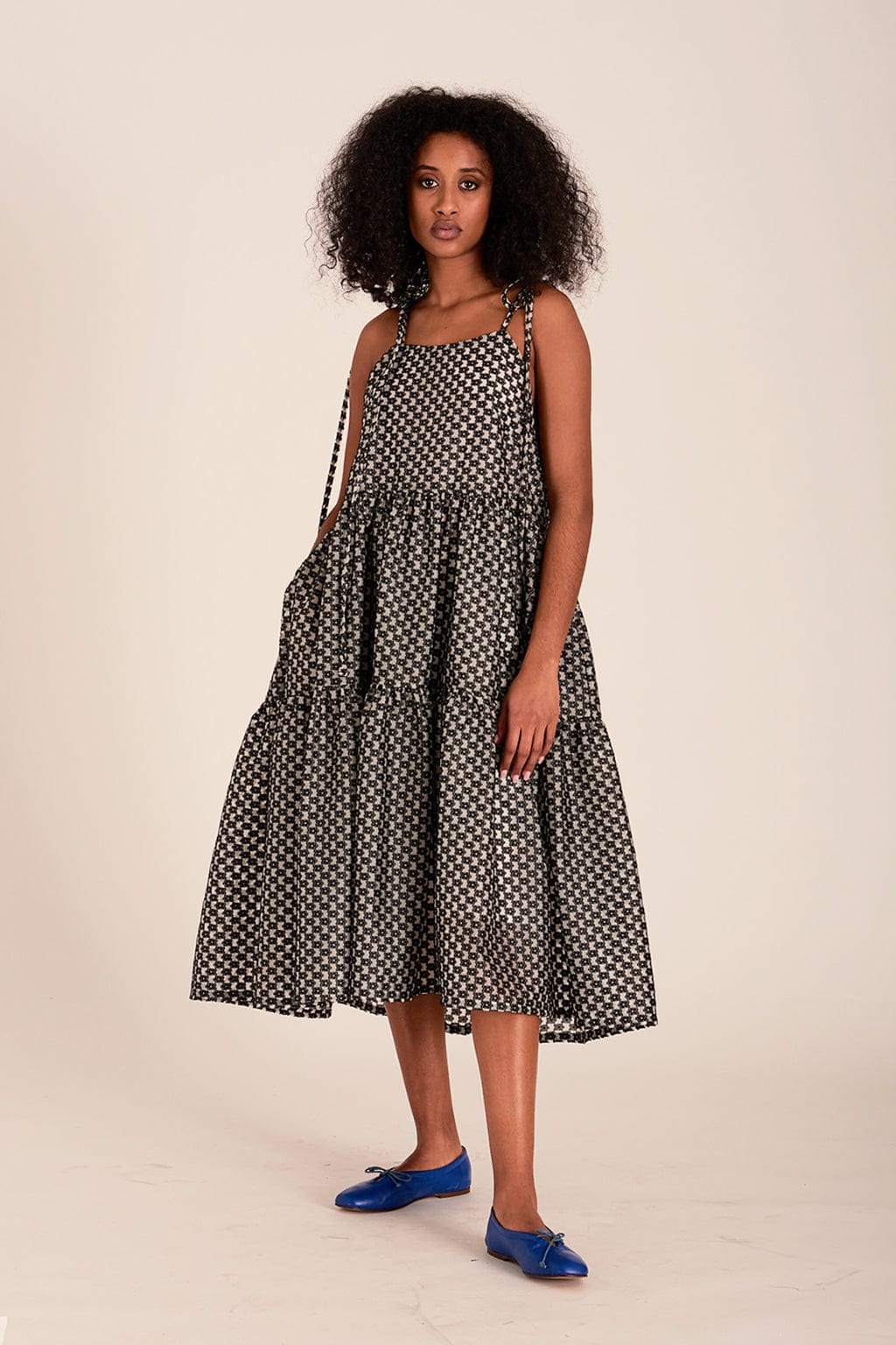 Cece Dress - Black Daisy