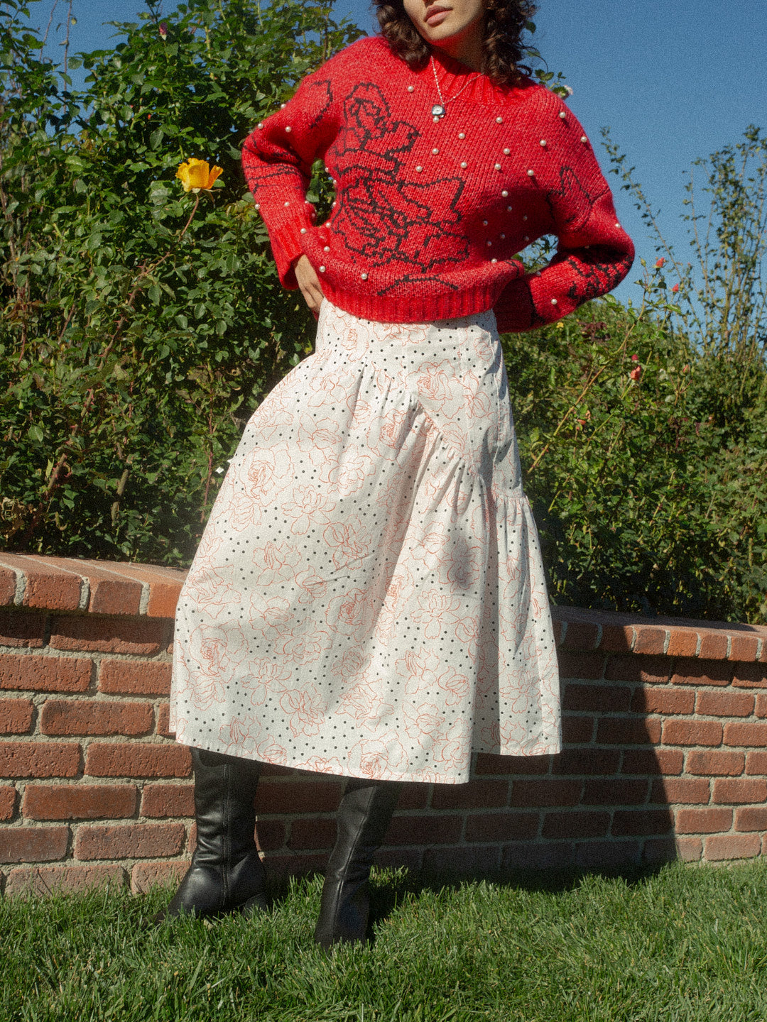 Lisa Says Gah - Skirts - Maeve Midi Skirt - Rose Dot White – offe