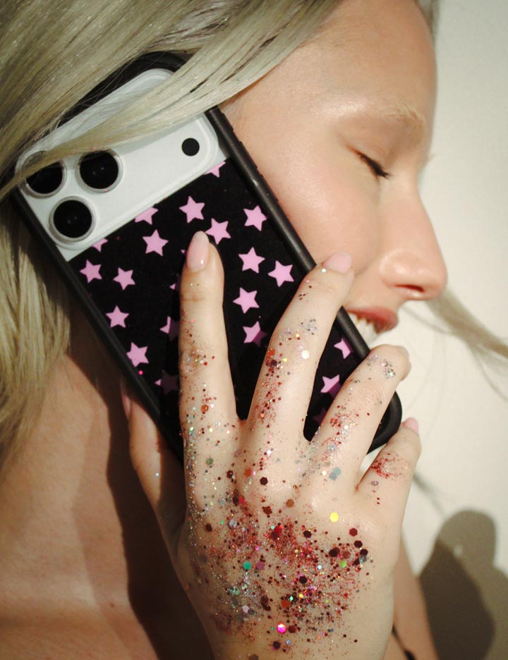 Lifestyle Image 01 Super Cute Stars Samsung Galaxy Case