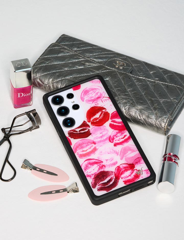 Lifestyle Image 02 Kensington Samsung Galaxy Case