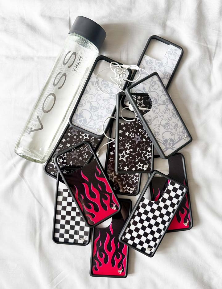 Supporting Image 03 Red Flames iPhone Case
