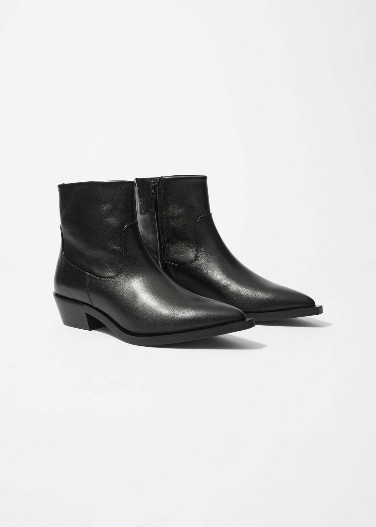 & Other Stories - Minny Flat - Black -
