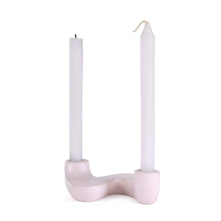 Casa Amarosa - "S" Style Nordic Candle Holder - Pink -