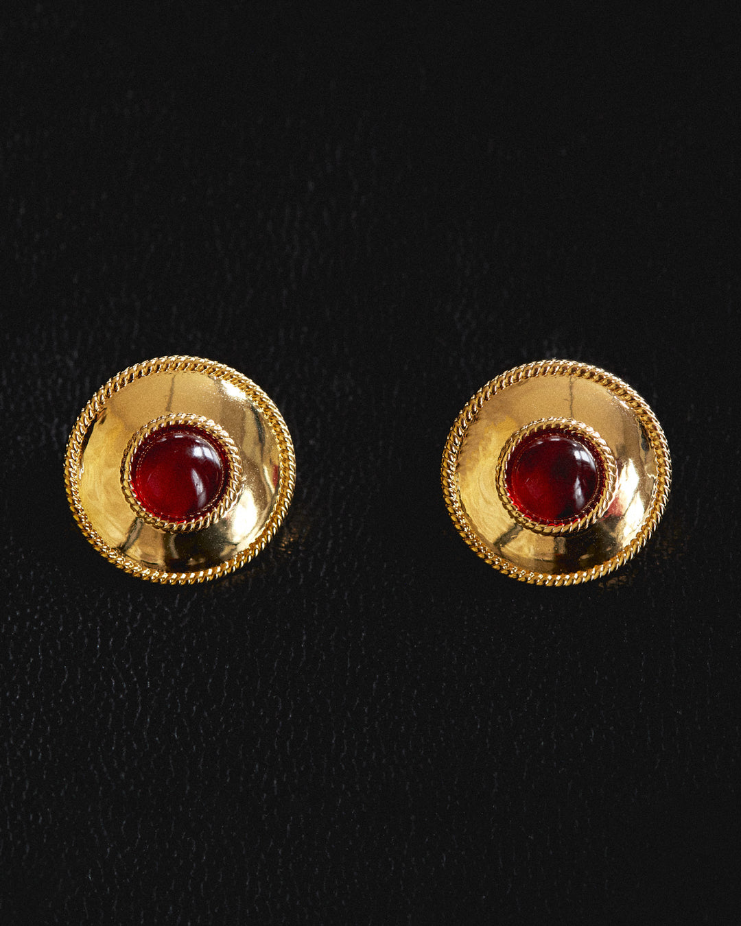 Luv Aj - The Shiraz Studs -