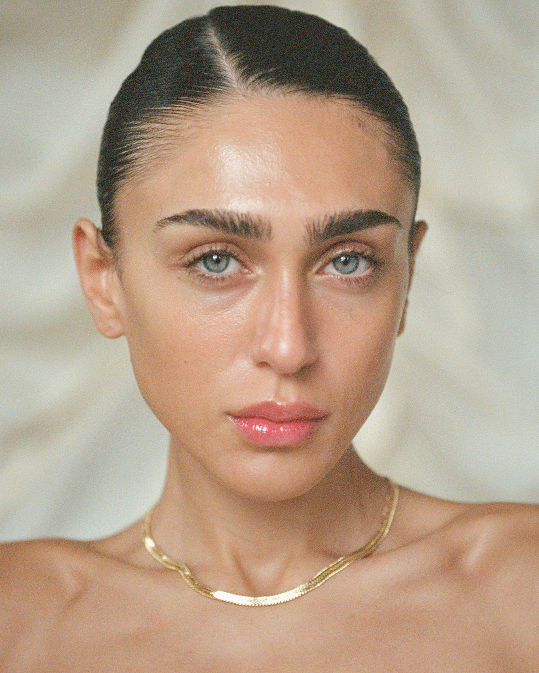 Luv Aj - The Arezou Chain -