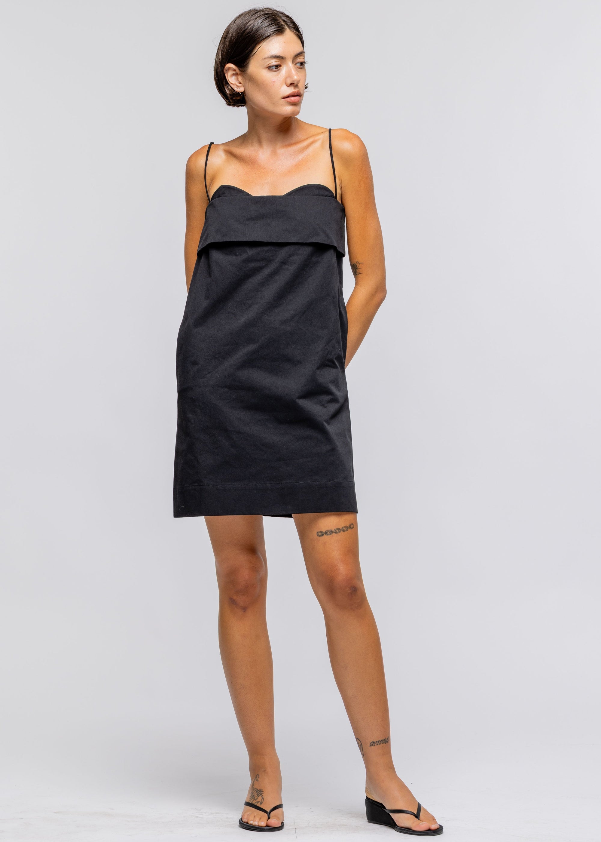 Toit Volant - Verona Short Dress 2.0 - Black -