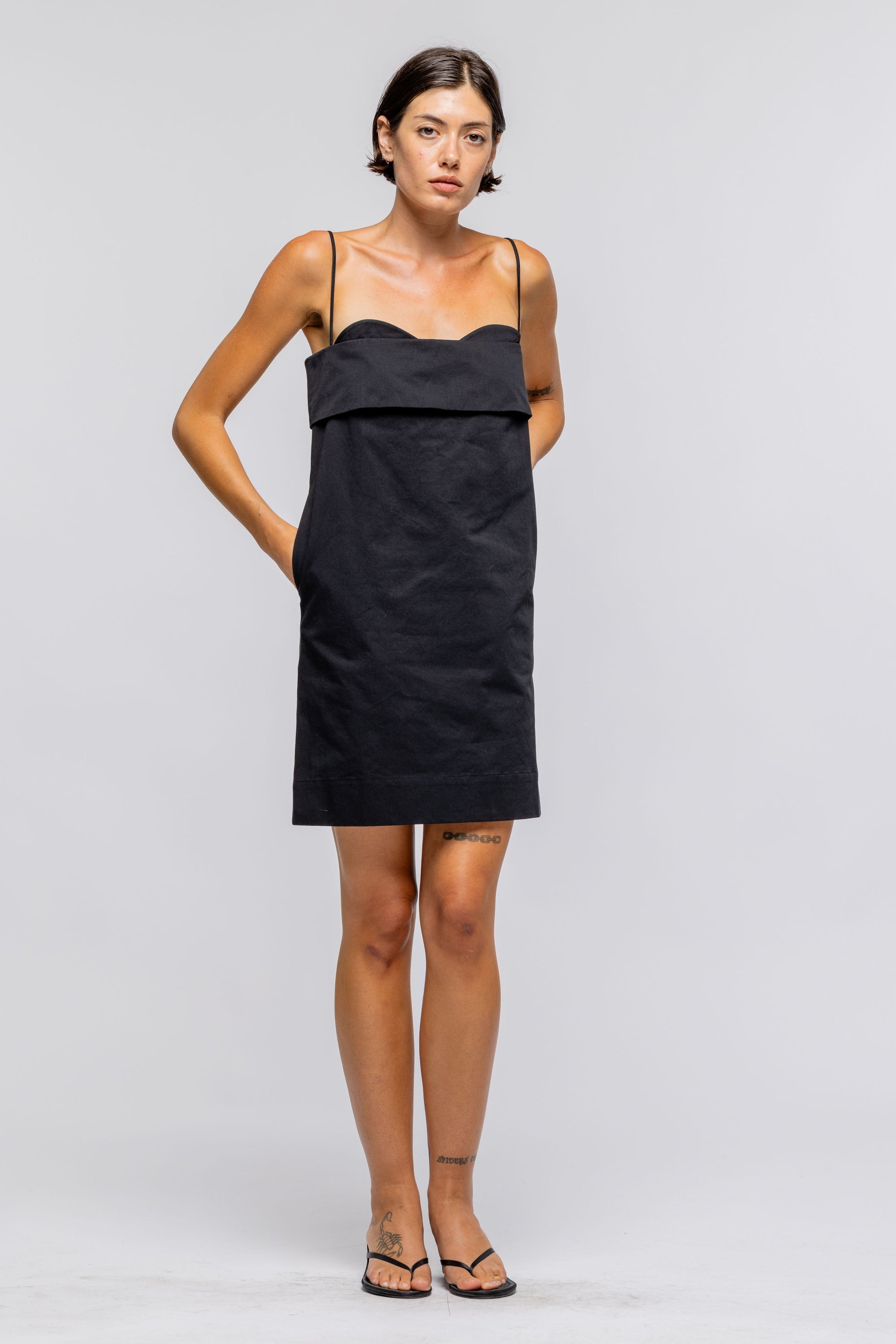 Toit Volant - Verona Short Dress 2.0 - Black -