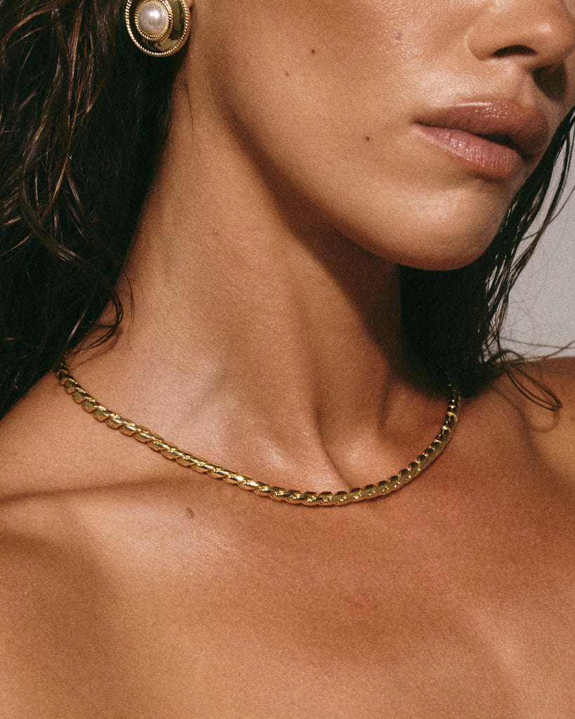 Luv Aj - The Daisy Rope Chain -