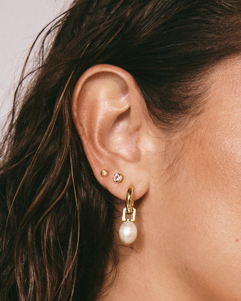 Luv Aj - The White Pearl Amalfi Huggies -