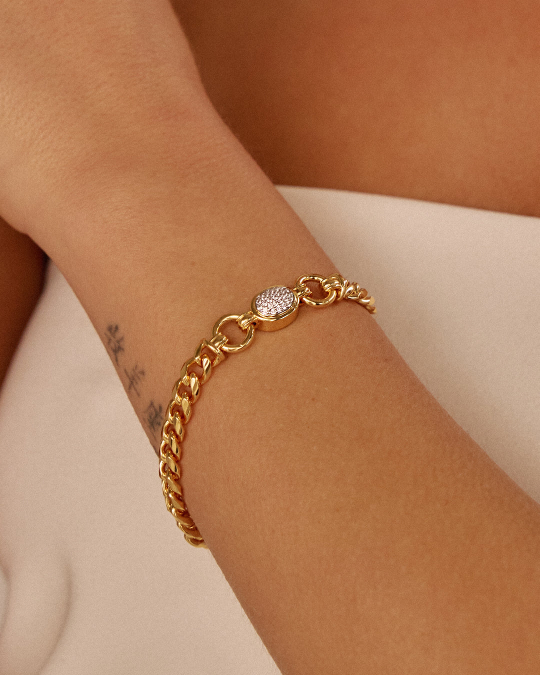 Luv Aj - The Pave Oval Link Bracelet -
