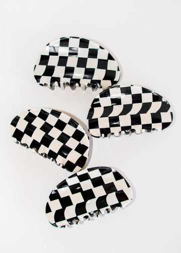 Imperfect Checker Claw - Black - offe market