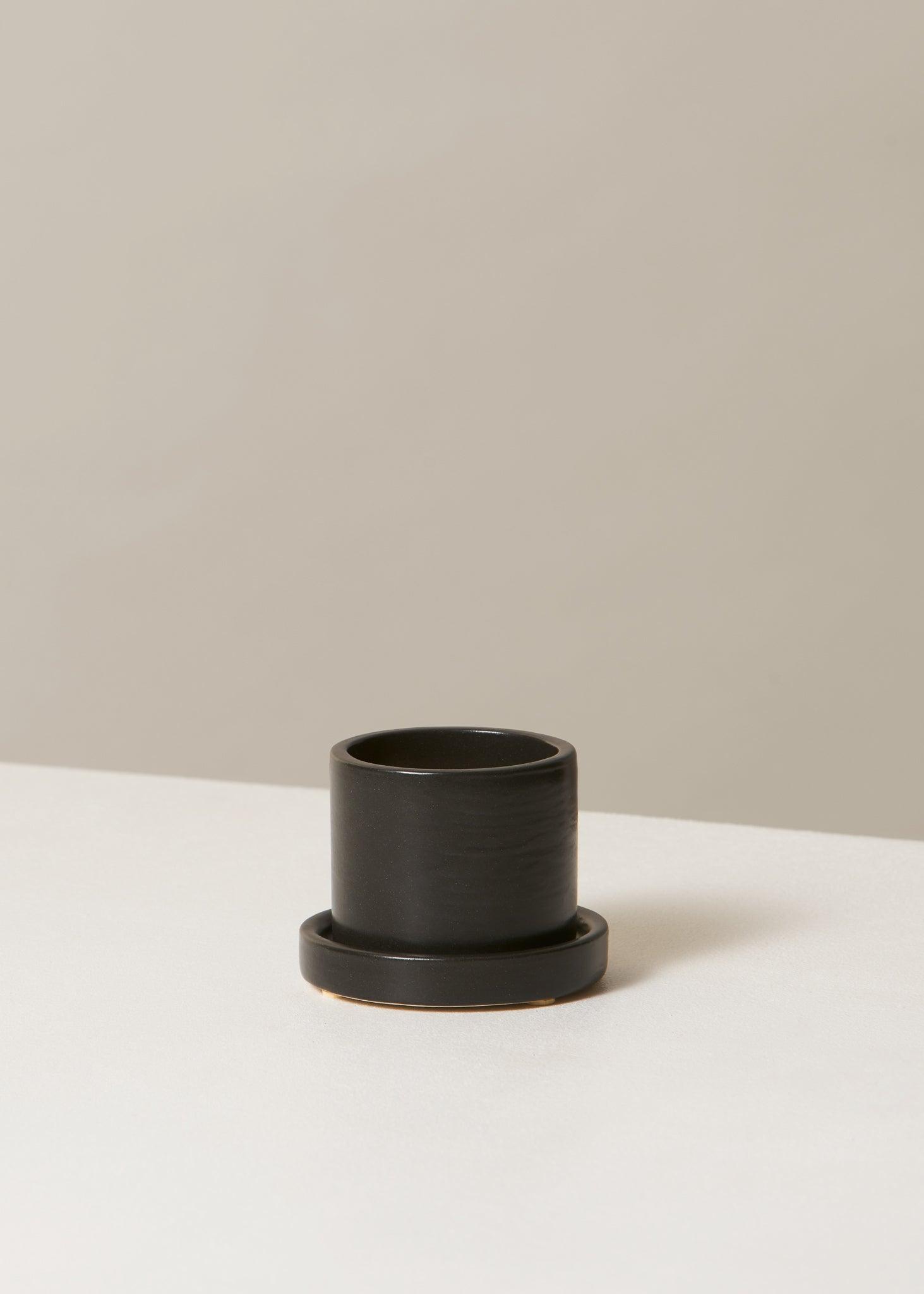 Mini Hyde Planter with Saucer - Black - offe market