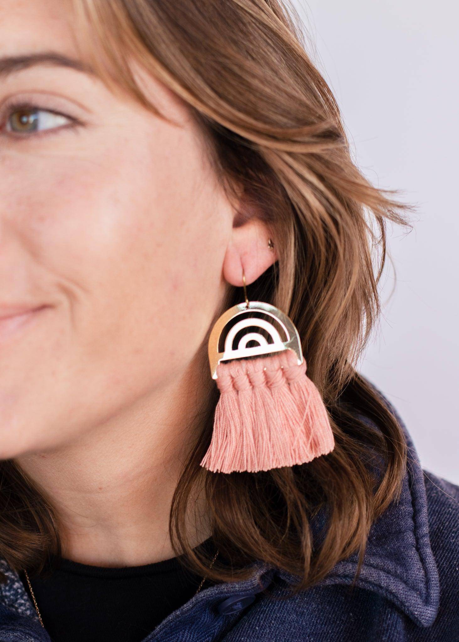 Roads Earrings - Mauve - offe market