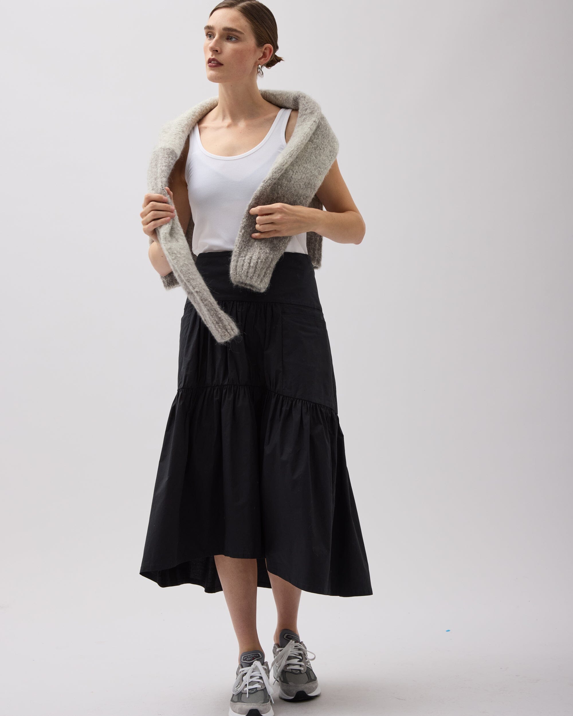 Andie Swim - Womens Stevie Tiered Maxi Skirt - Cotton Poplin - Black - BLACK