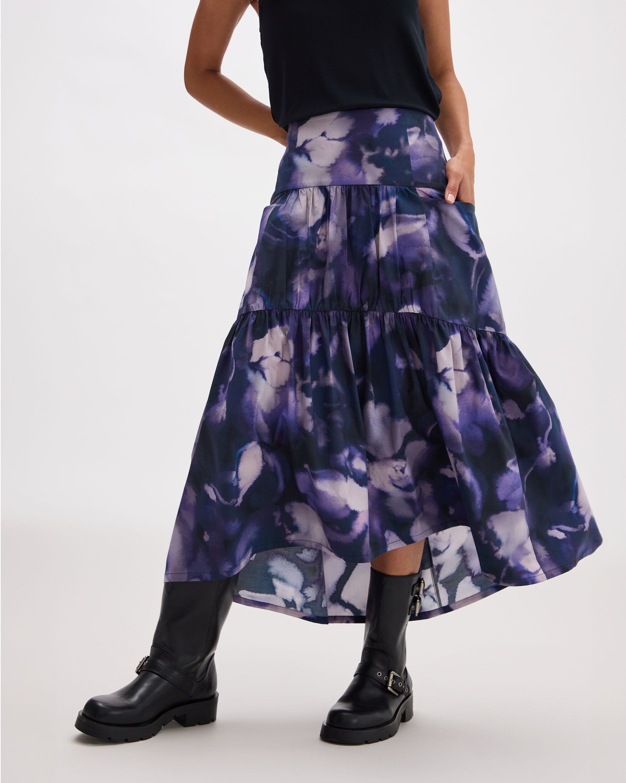 Andie Swim - Womens Stevie Tiered Maxi Skirt - Cotton Poplin - Purple Ghost Floral - PURPLE GHOST FLORAL