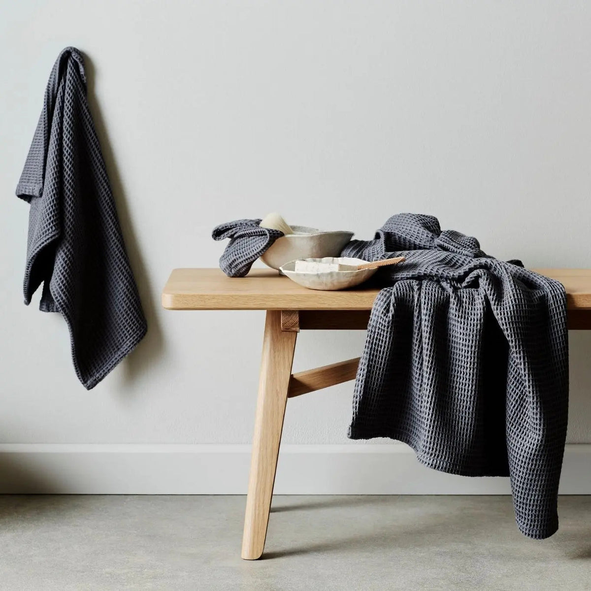 ettitude - Bamboo Waffle Towel Set - Slate One Size