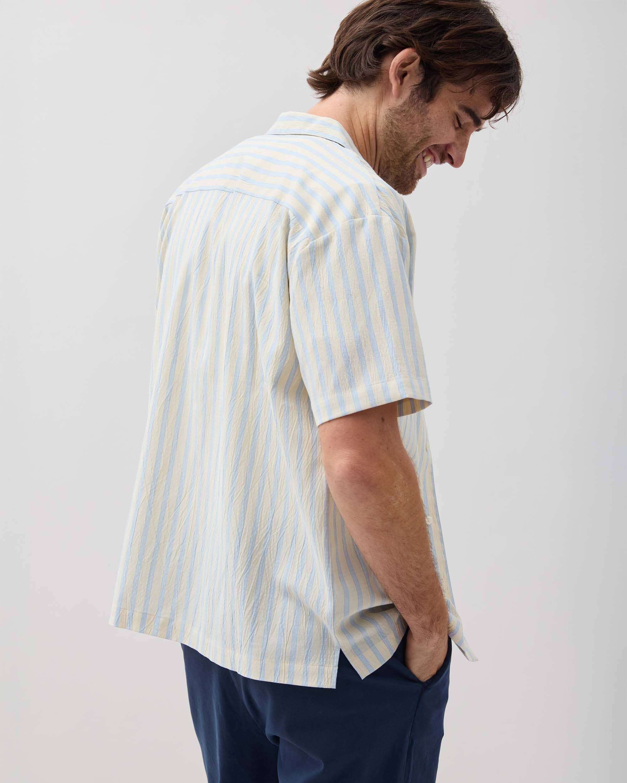 Andie Swim - Mens Palermo Short Sleeve Camp Shirt - Poly Seer Sucker Stripe - Vanilla Blue Stripe -