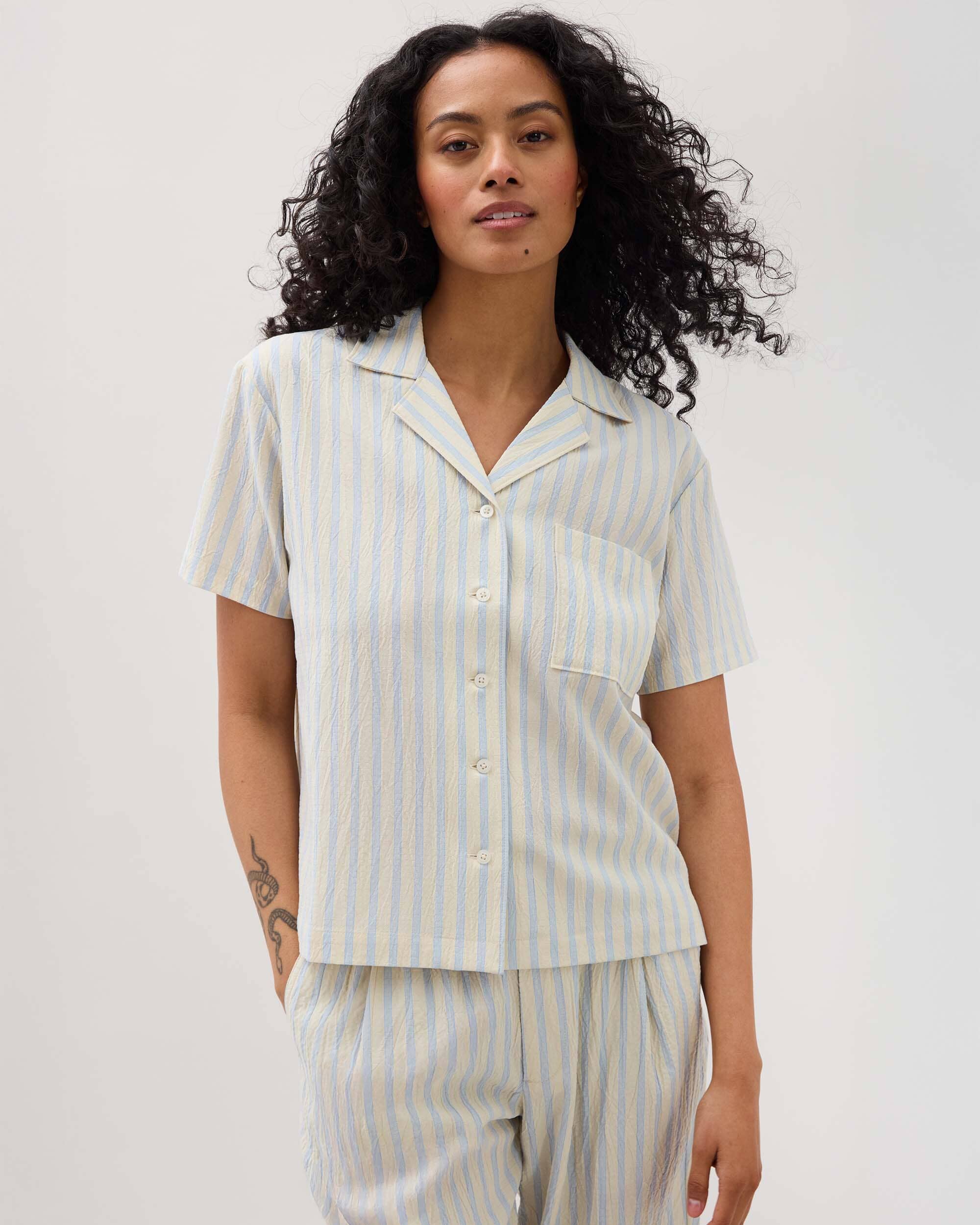 Andie Swim - Womens Palermo Short Sleeve Camp Shirt - Poly Seer Sucker Stripe - Vanilla Blue Stripe -
