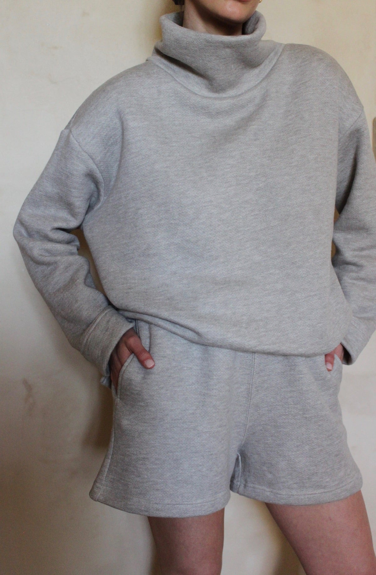 NA NIN - Donovan Fleece Sweatshort - Cinder Grey -