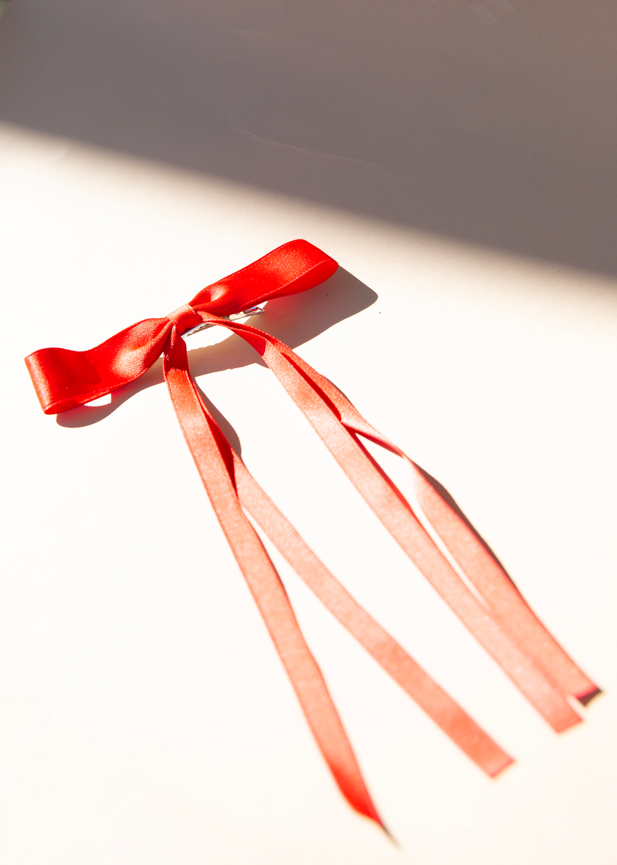 The Girlie Bow - Red