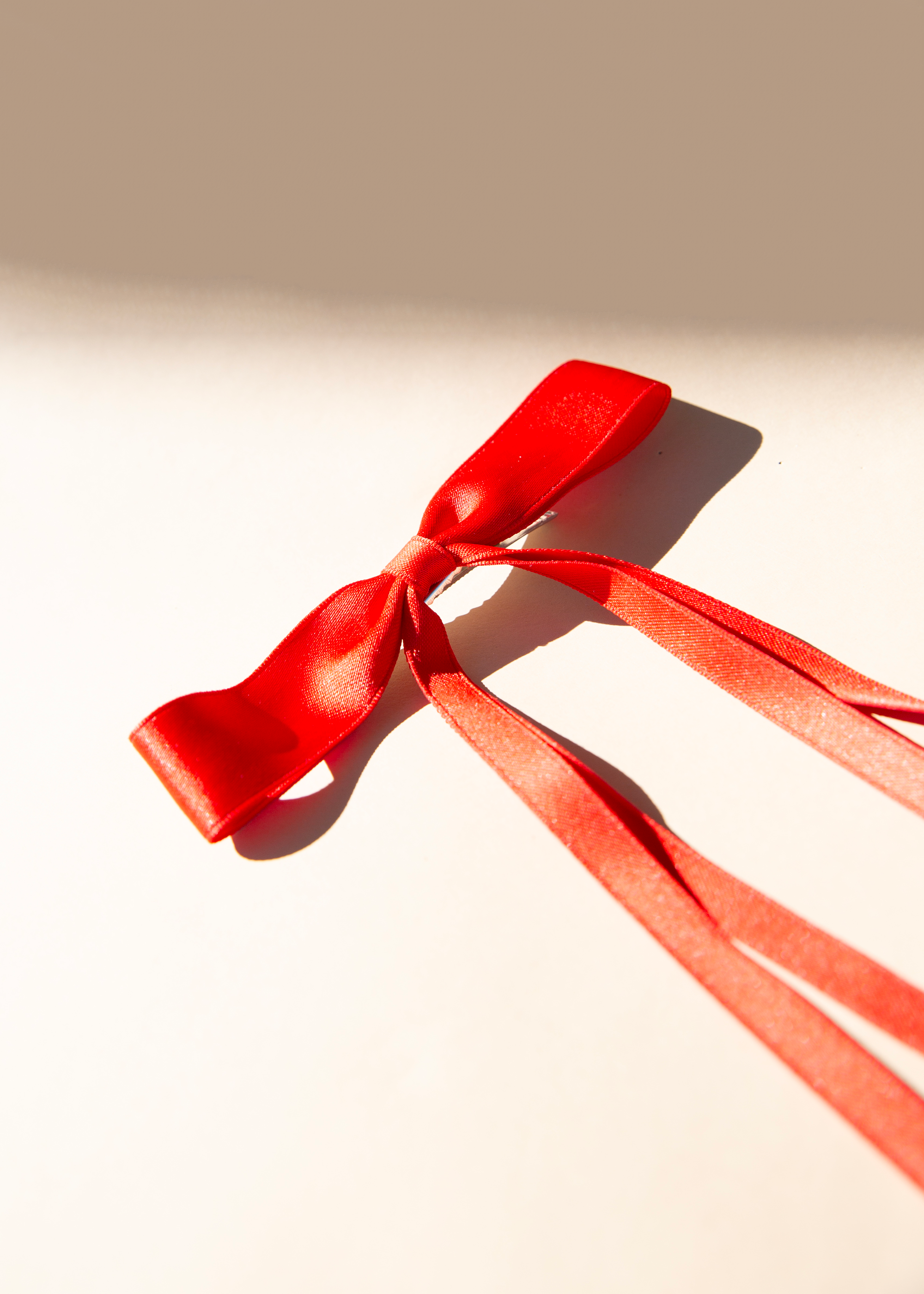 The Girlie Bow - Red