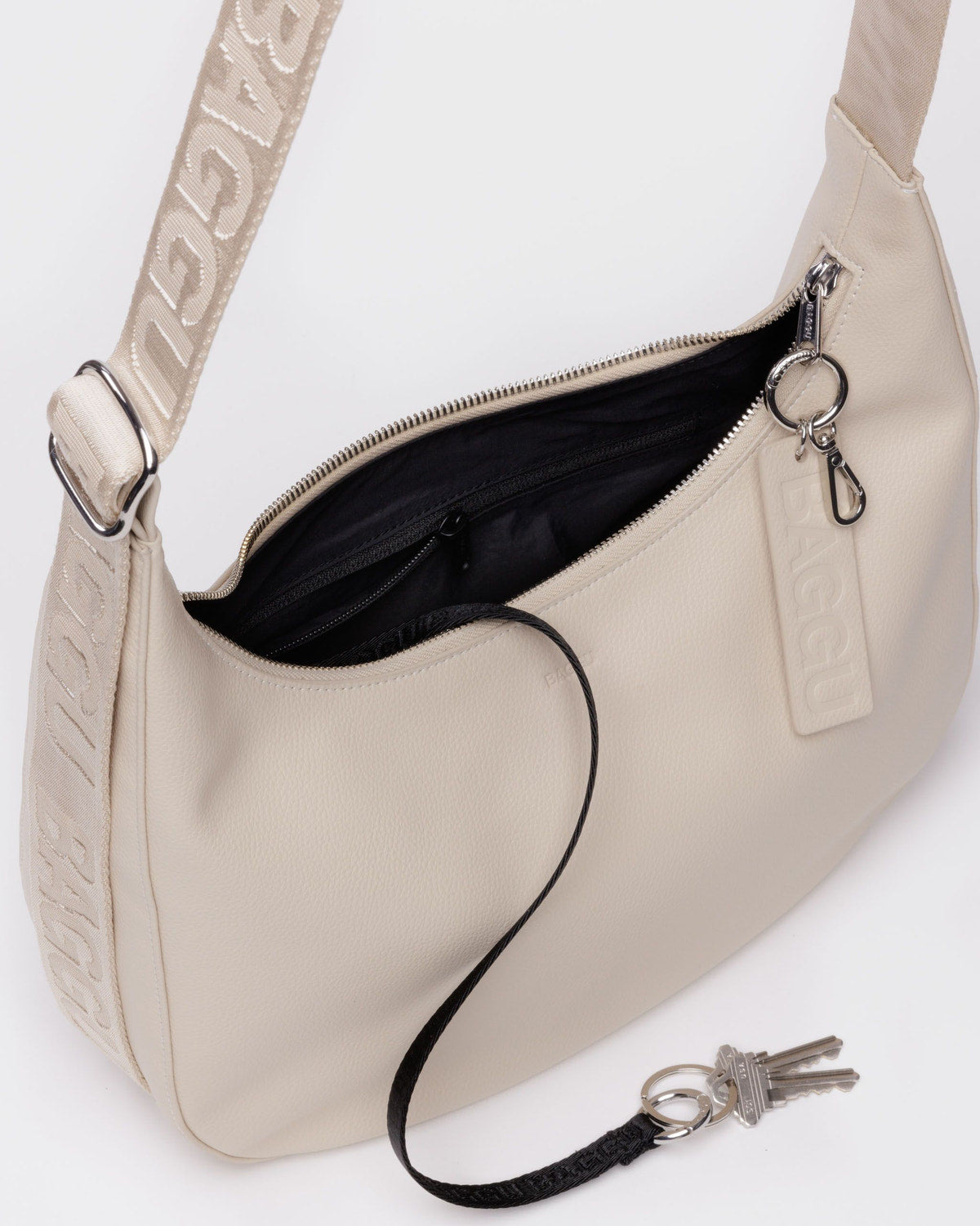Baggu - Medium Recycled Leather Crescent Bag - Stone -